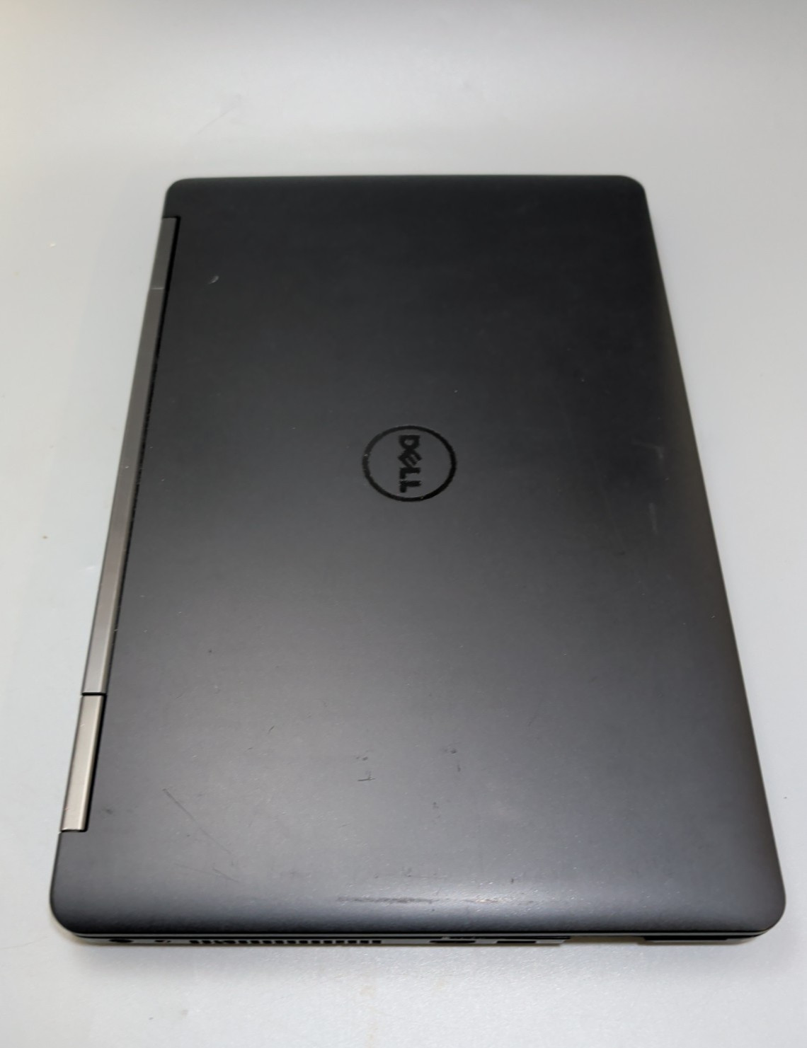 DELL Latitude E5540 15.6″- i5-4300U@1.90GHz/250GB SSD/8GB RAM/Win 11 Pro