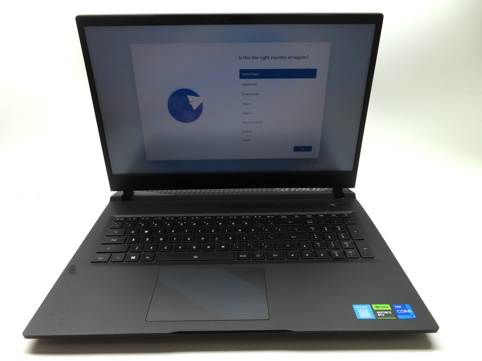 Gigabyte Aorus 17 BSF 17.3” Intel i7-13700H 2.4GHz 16GB RAM 1TB SSD RTX 4070