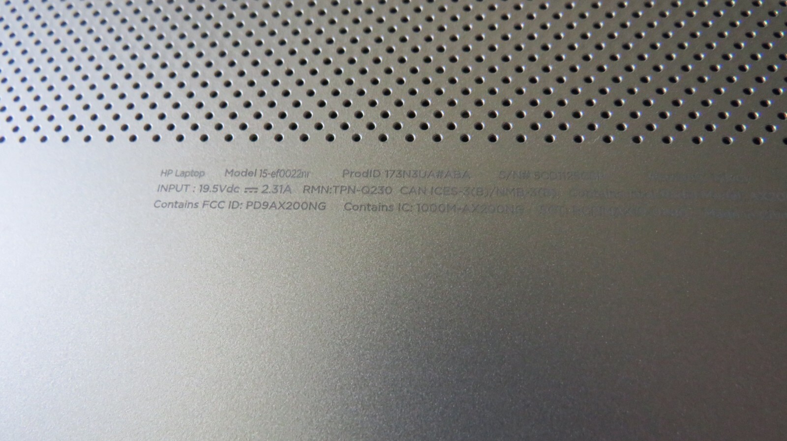 HP 15-ef0022nr 15.6″ (256GB SSD, AMD Ryzen 7 3700U, 2.3 GHz) Needs Battery
