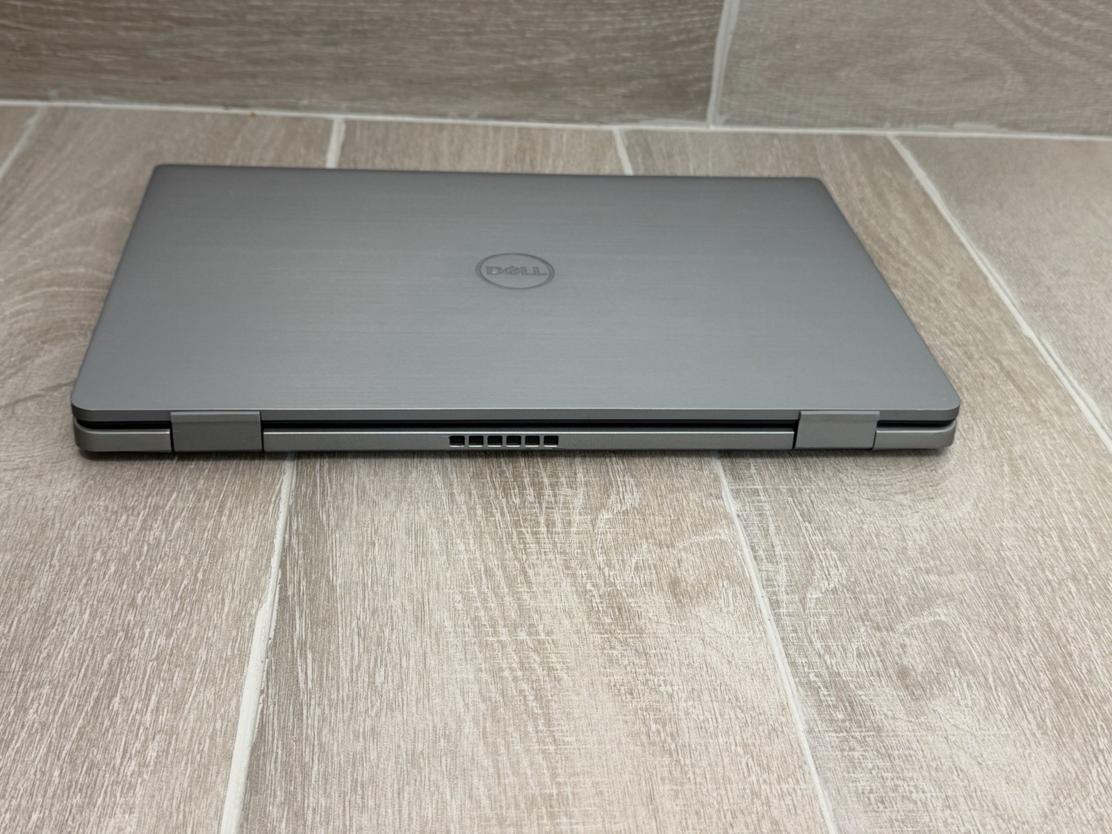 Dell Latitude 7320 13″ Touch Laptop Core i5-1145G7 16GB RAM 256GB SSD Win-11