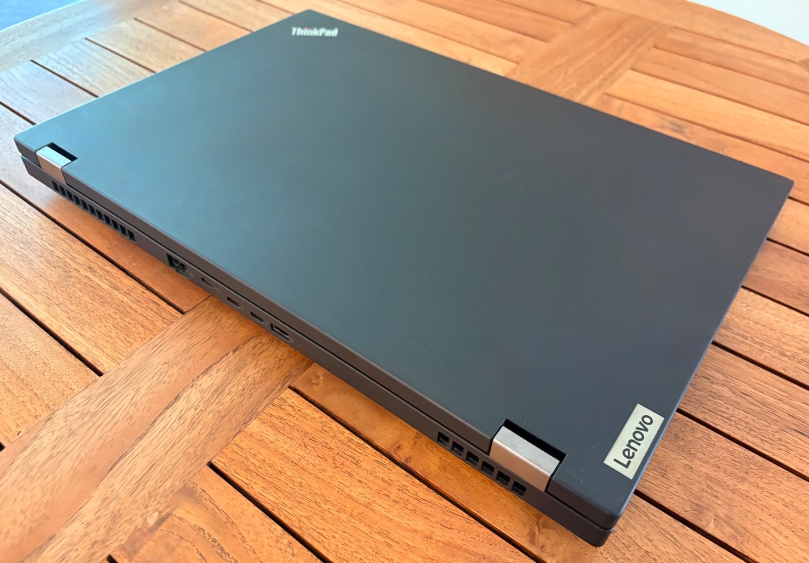 Lenovo P17, 128GB RAM, RTX5000 (16GB VRAM), 4K 17.3″ UHD, CPU i9-10855H, 1TB SSD