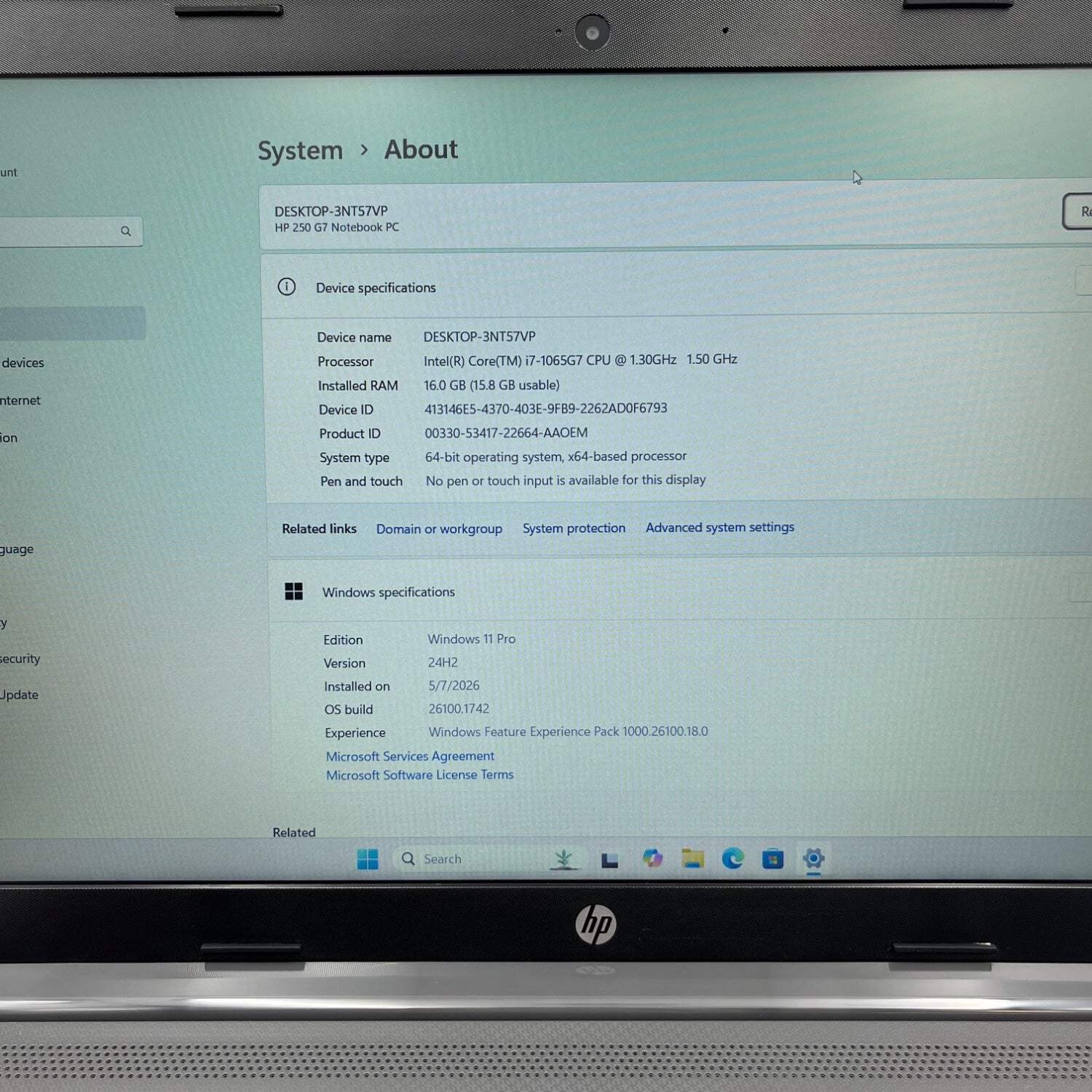HP 250 G7 15.6″ i7-1065G7 1.5GHz 16GB RAM 512GB SSD
