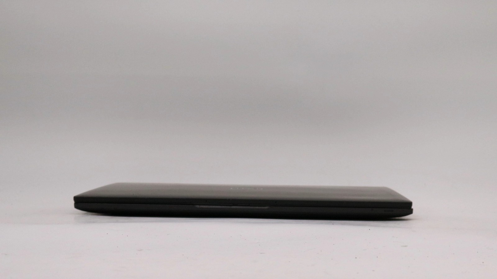 Dell Latitude 7430 14″ i7-1265u 32GB 512GB – Fair READ DESC