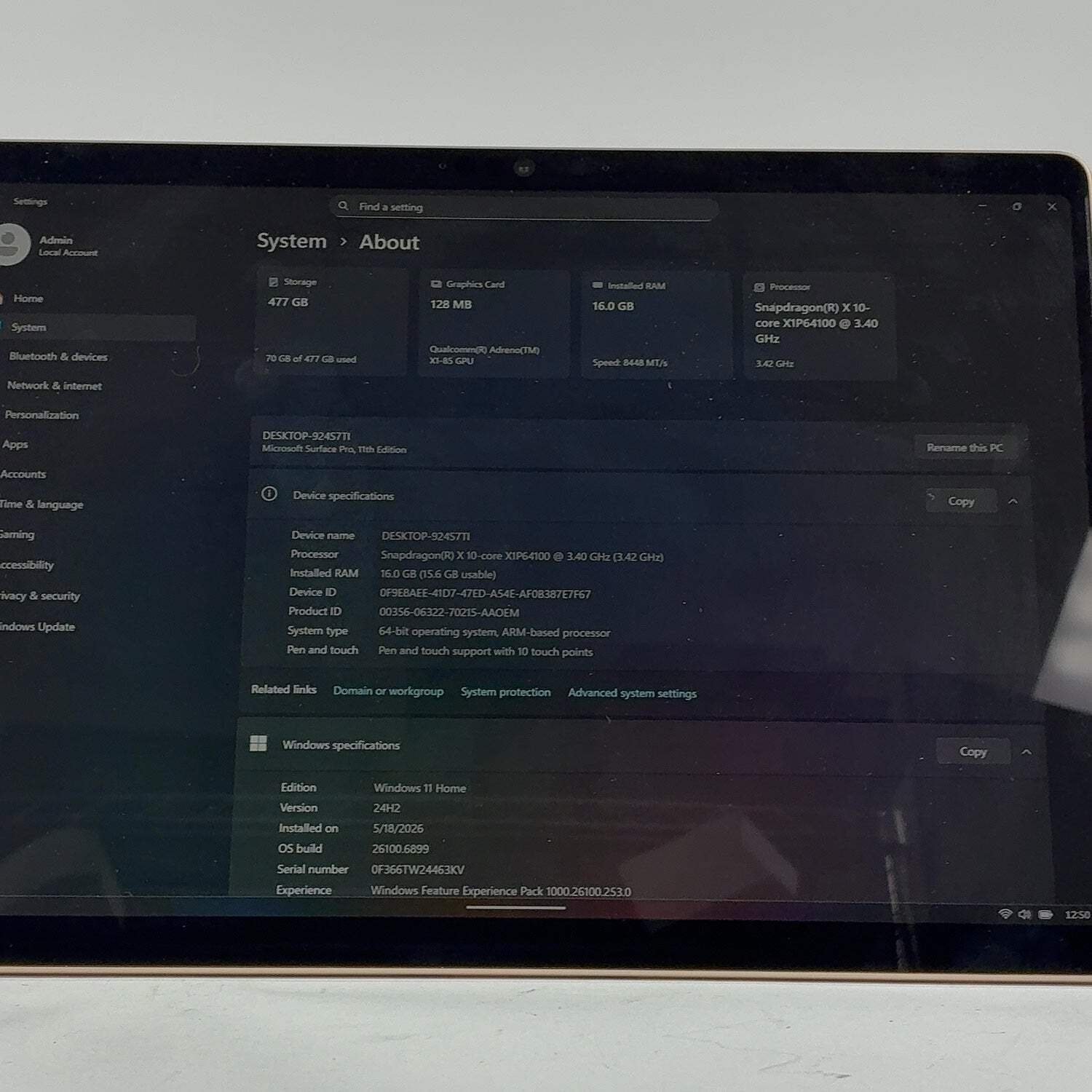 Microsoft Surface Pro 11 2076 13″ Snapdragon X 3.4GHz 16GB RAM 512GB SSD