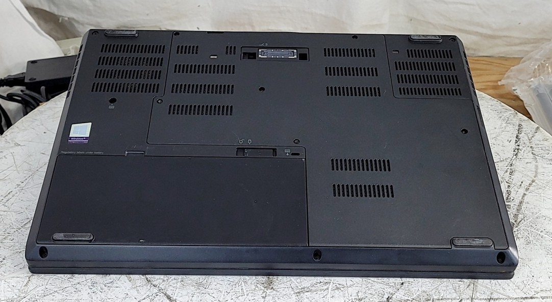 LENOVO ThinkPad P51 20MNS04T0E Laptop XEON E3-1505M V5 8GB 1024GB SEE NOTES