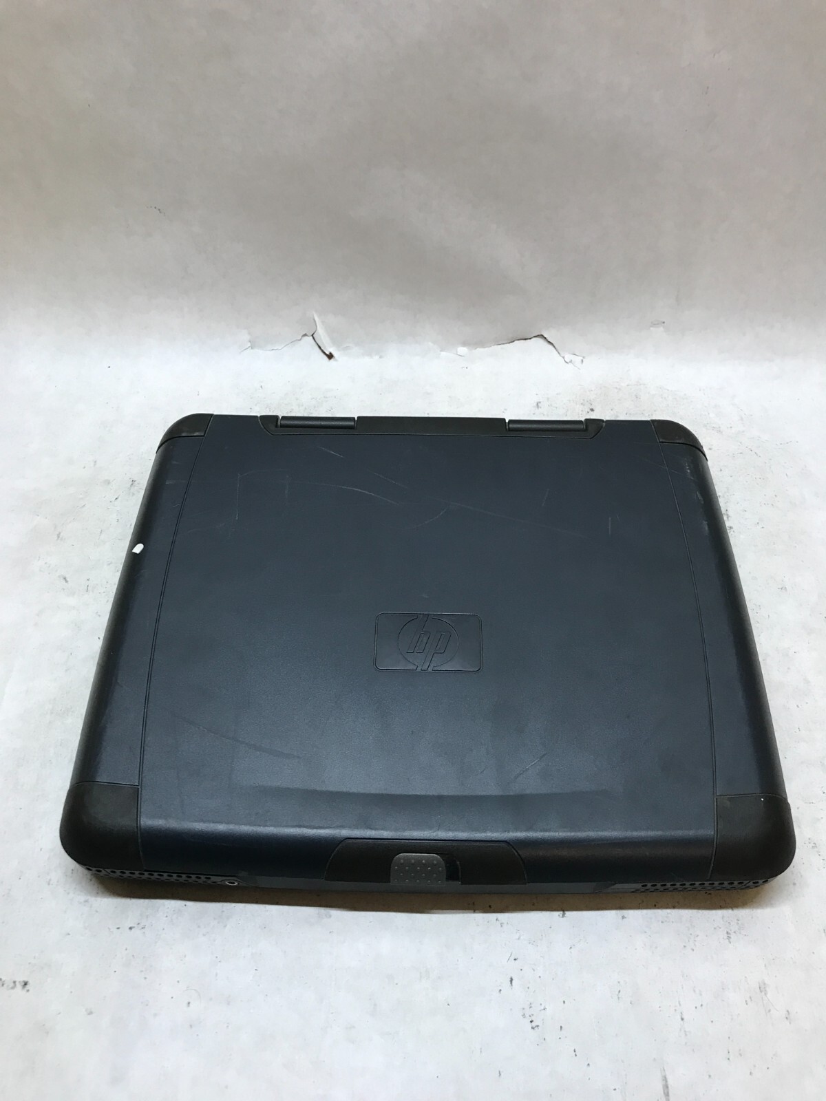 HP Omnibook XE3 F2300KT *Unknown Specs* For Parts/Repair POWER DEAD AS IS – -DW