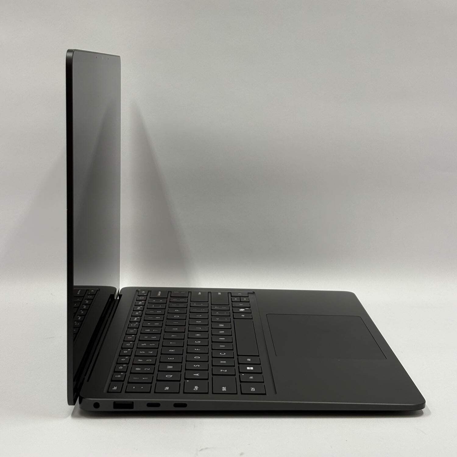 Microsoft Surface Laptop 7 2107 13.8″ Core Ultra 7 266V 2.2GHz 512GB SSD