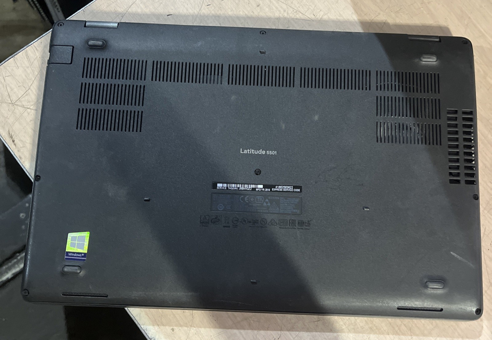 DELL LATITUDE 5501 INTEL CORE I5-9400U 2.50GHZ 8GB RAM NO HD