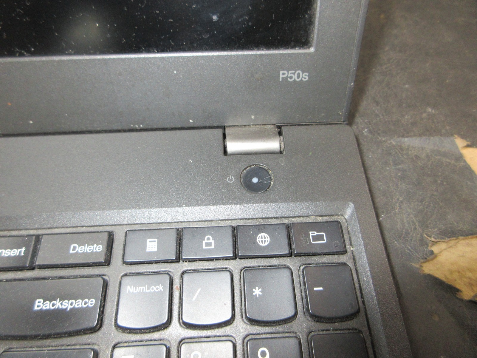 Lenovo Thinkpad P50s Intel i7-6500U 8GB RAM NVIDIA Quadro M500M READ AD