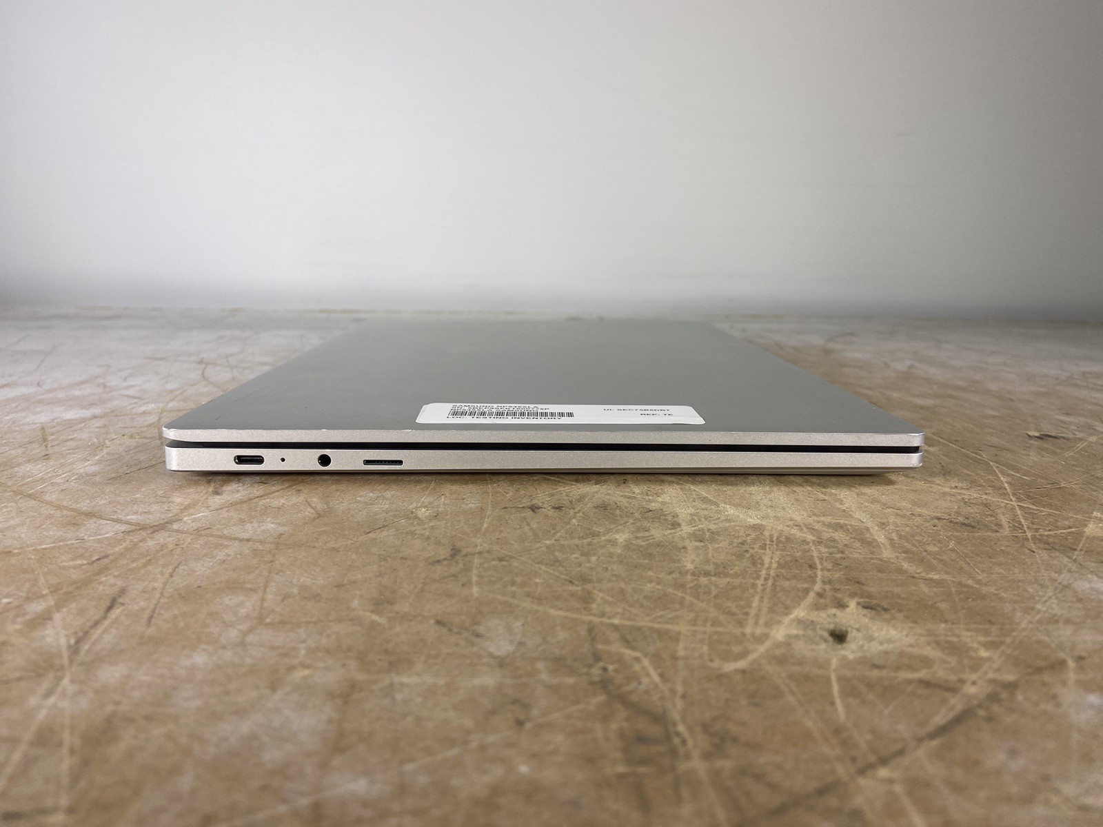 SAMSUNG GALAXY BOOK GO NP545XLA SNAPDRAGON 8CX G2 @ 3.5GHz, 8GB RAM, NO HDD/OS