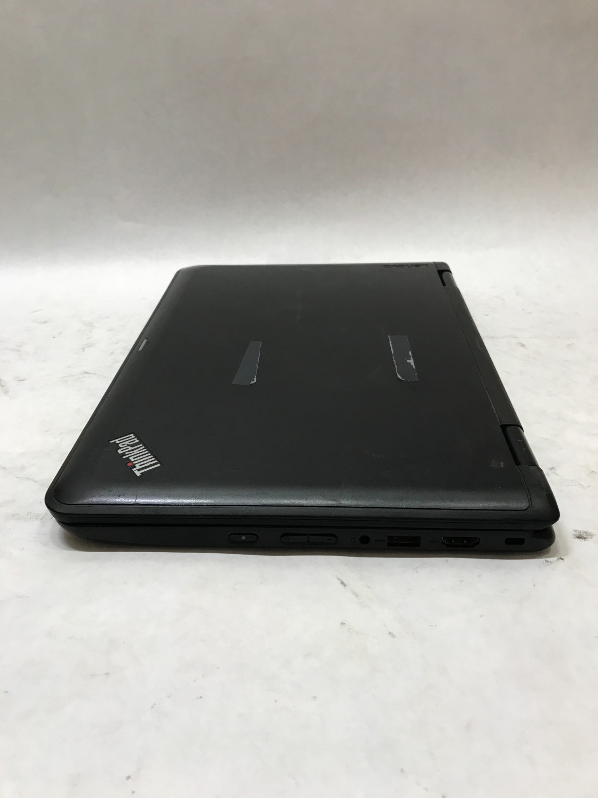 Lenovo Yoga 11e 4th Gen 11″ Intel i3-7100U 4GB RAM NO HDD/OS For Parts READ – DW
