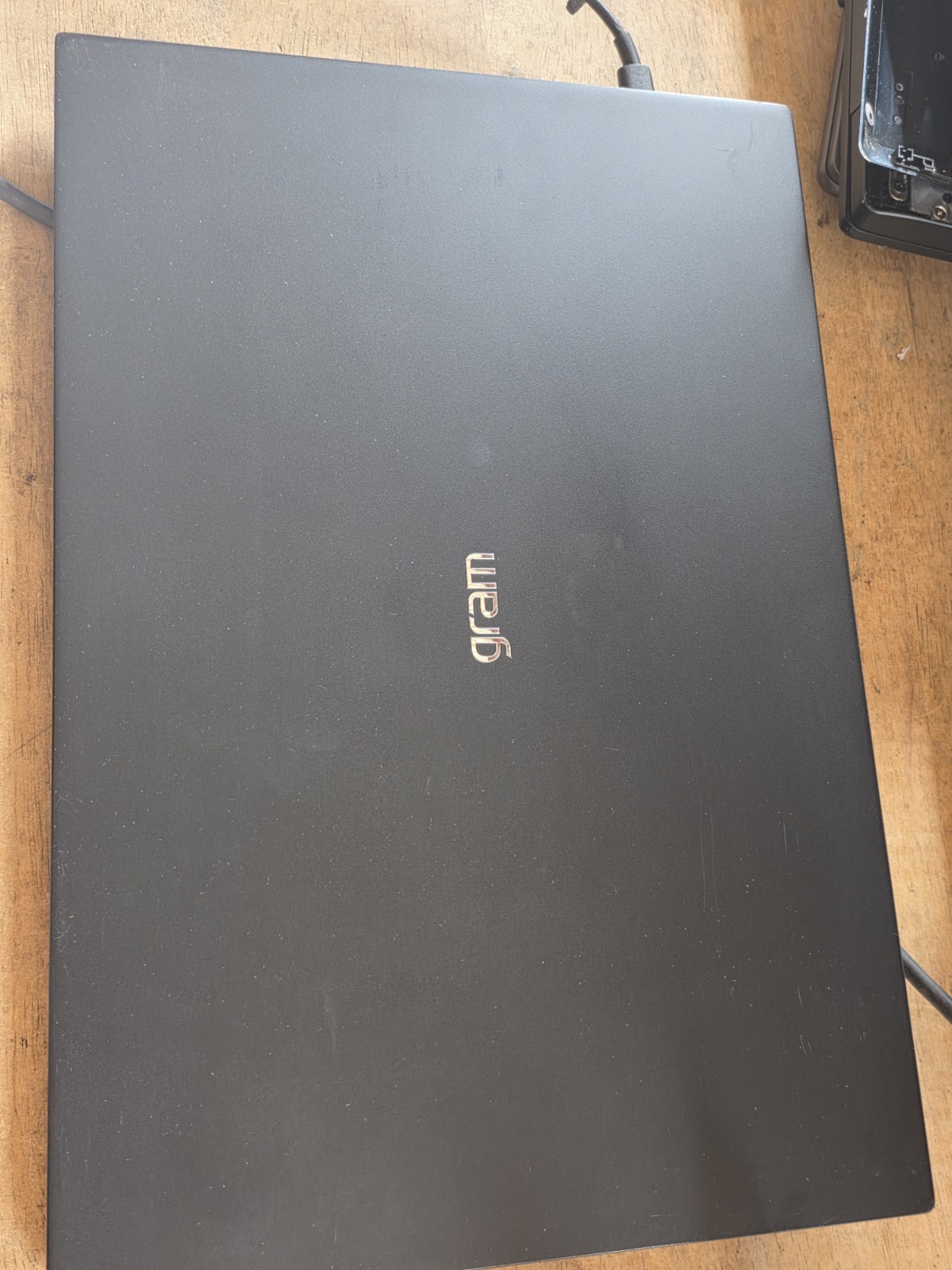 2024 LG gram 16″ Laptop Intel Core Ultra 7 2TB NVME 32GB Touch 16z90s B