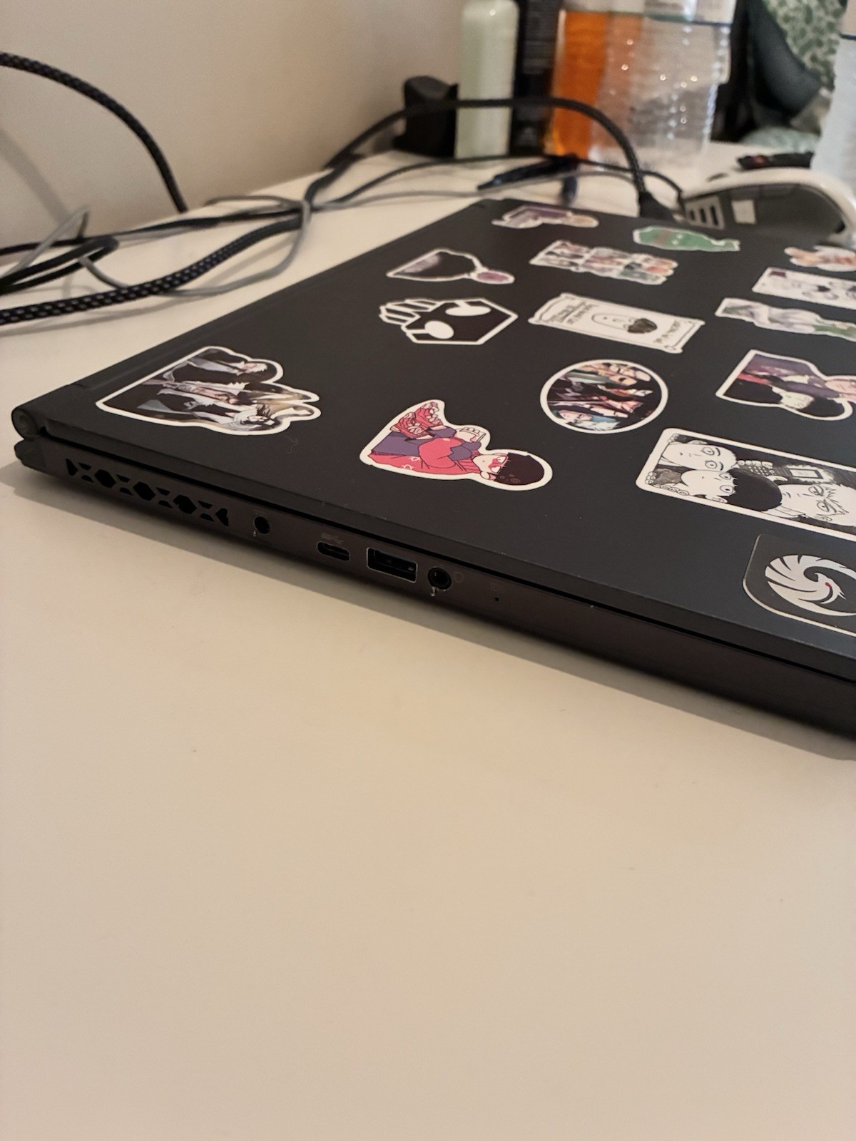 MSI Delta 15 laptop Selling Parts, 16RAM, AMD 7 CPU, 1 TB SSD, No Board or GPU
