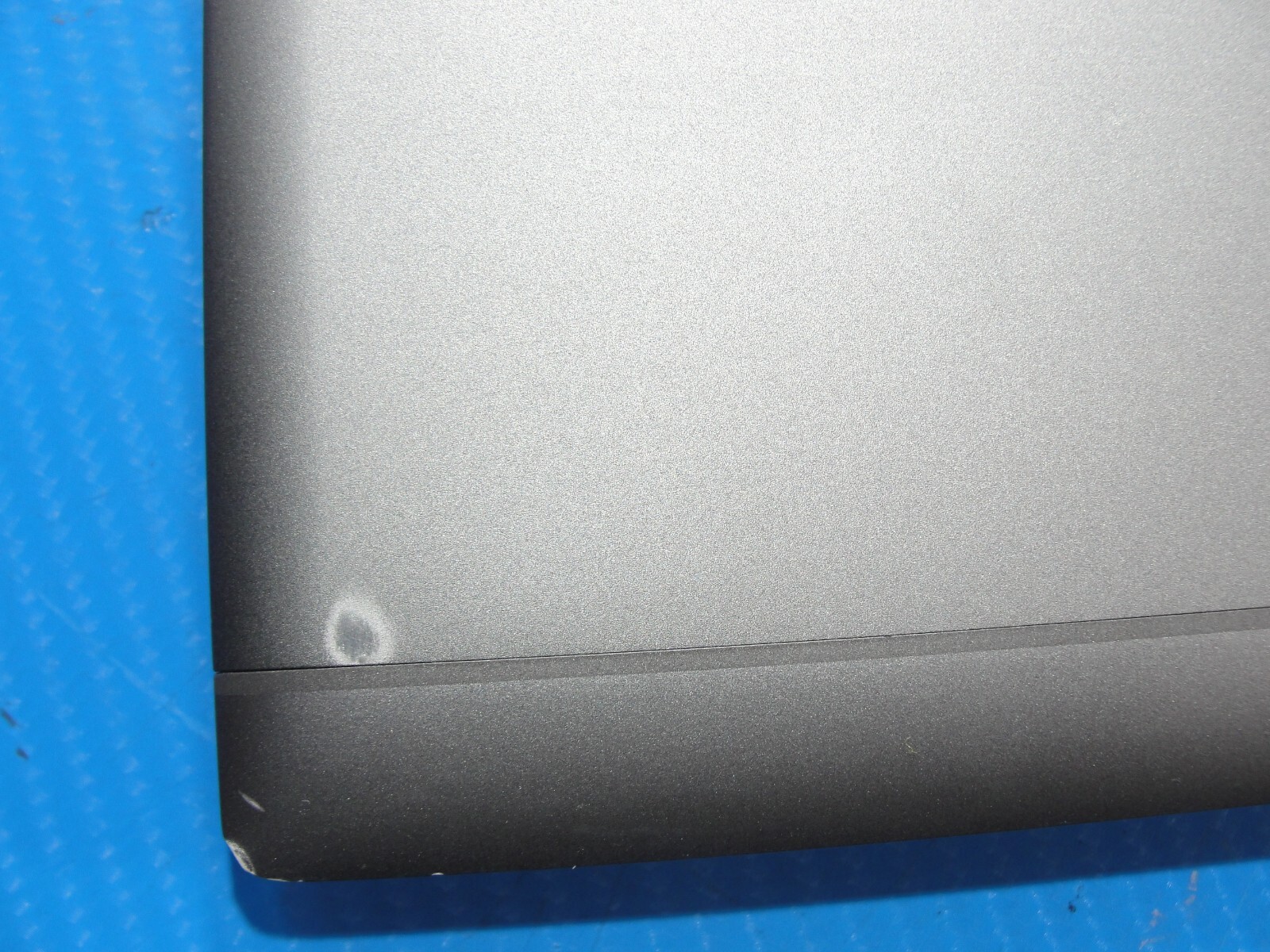 HP ZBook Firefly 14 G7 14″ FHD Intel i5-10310U 1.7GHz 16GB 256GB SSD + Charger