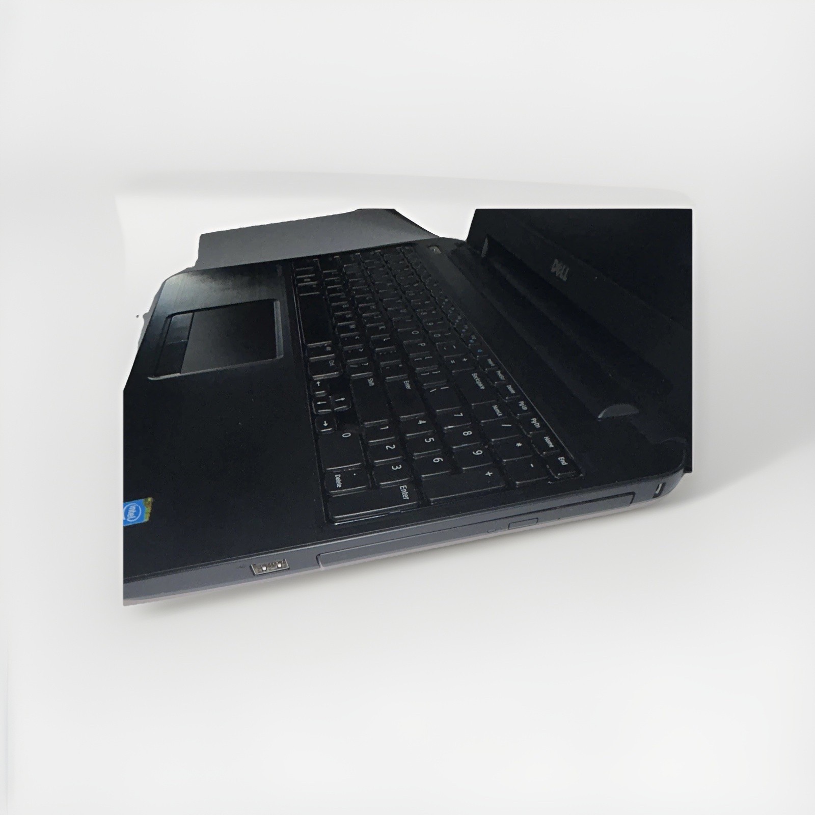 Dell Latitude 3540 15.6″ i5 8GB 500GB HDD Win10 Black w/ Charger