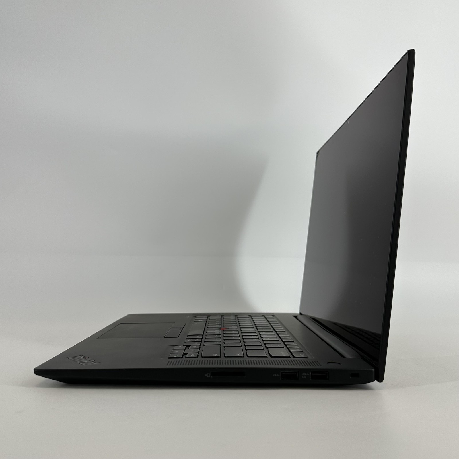 Lenovo ThinkPad P1 Gen 5 16 UHD+ i9-12900H 64GB 1TB RTX 3080 Ti Cracked Screen