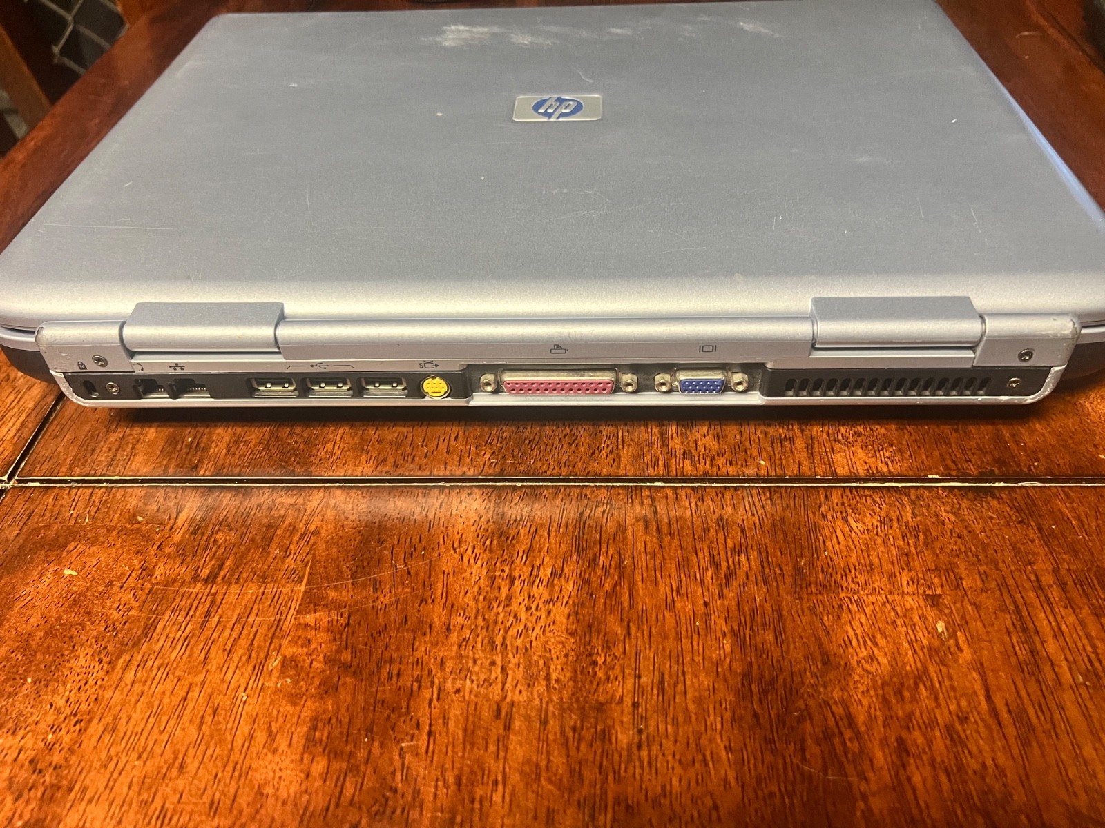 HP Pavilion zd7000 17in Intel P4 2.8GHz 512mb 80GB Win XP w/ Expansion Base