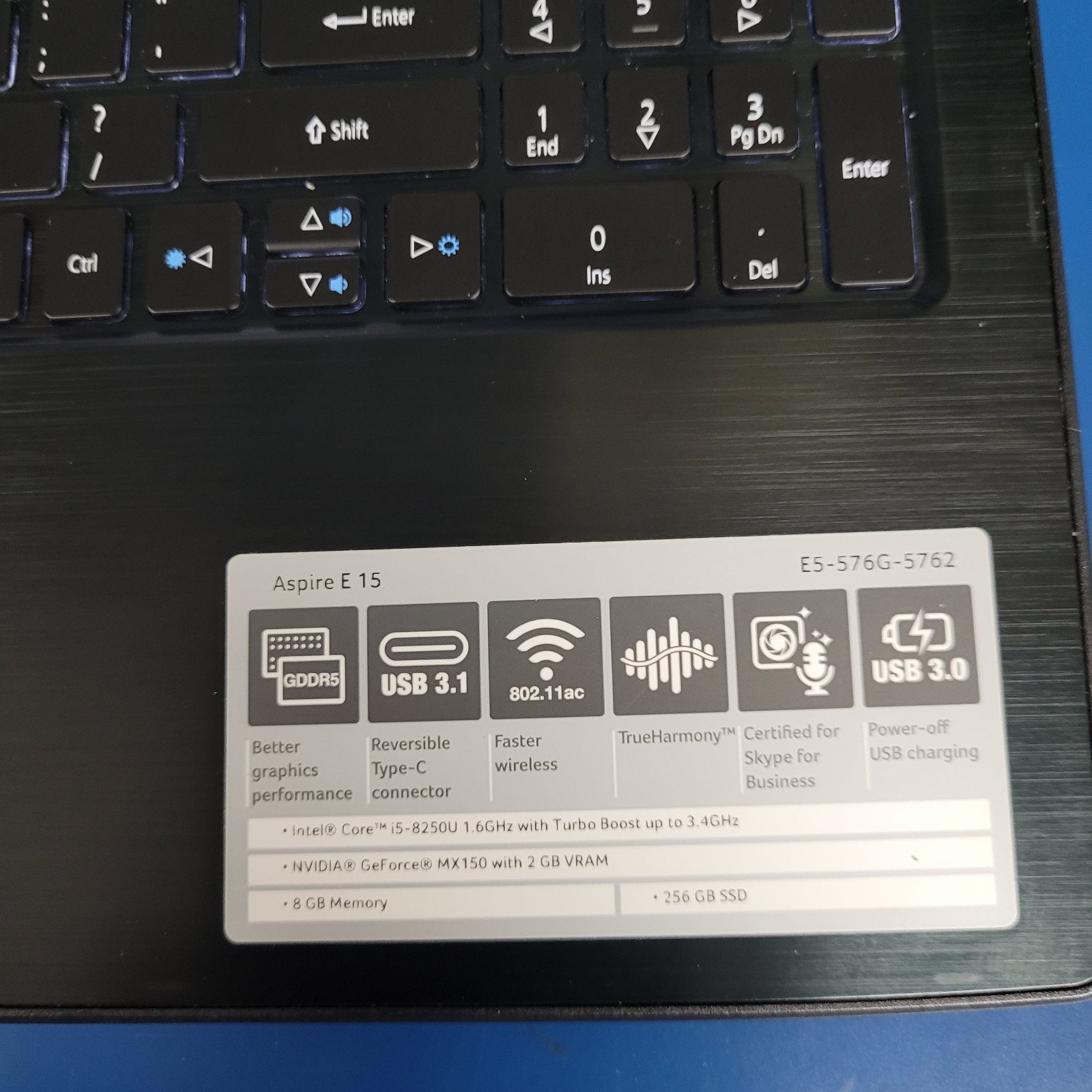 Acer Aspire E5-576G-5762 Intel i5-8250 @1.60GHz 8GB RAM 128 GB SSD Windows 11