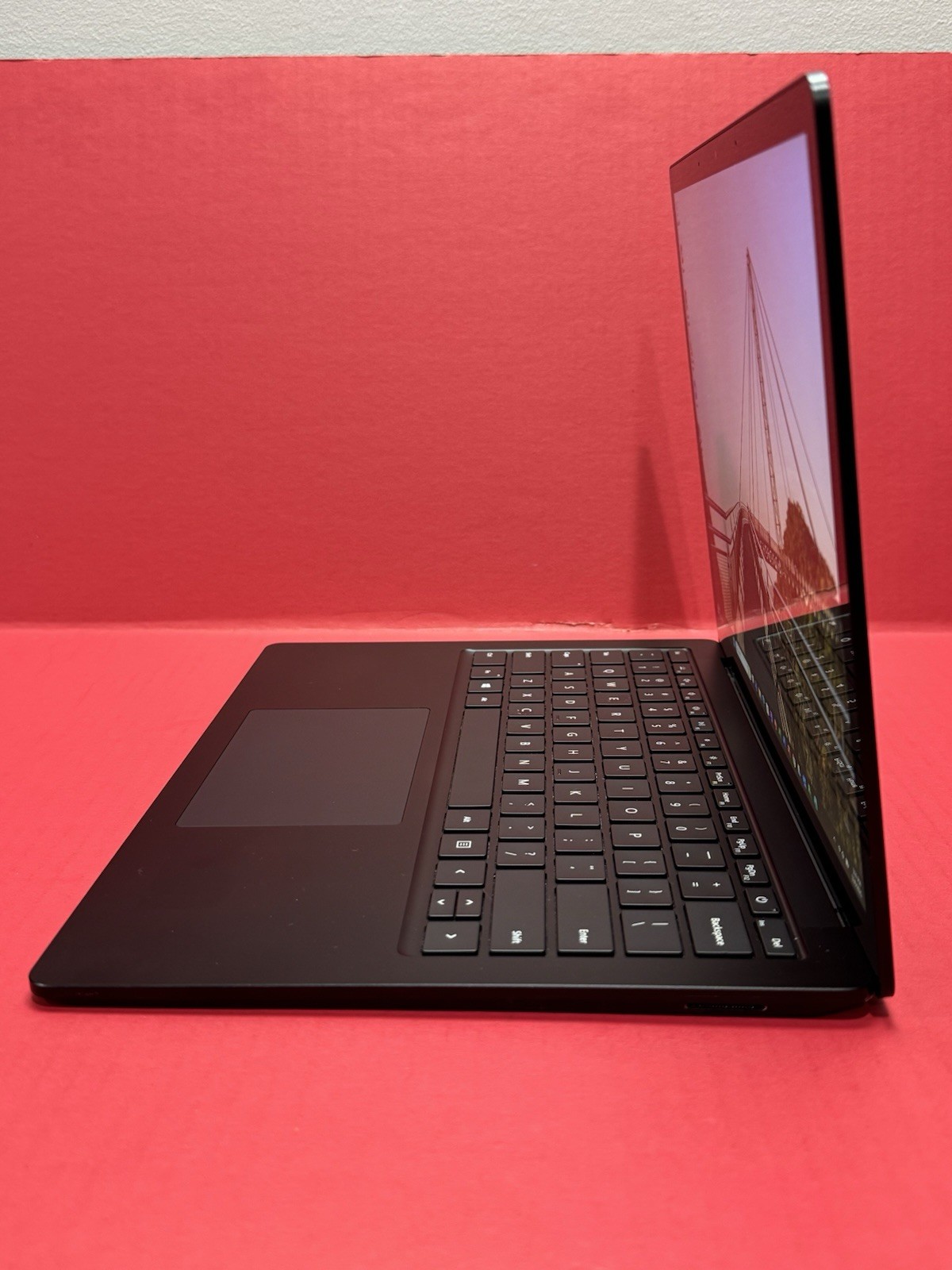 Microsoft Surface Book 3 1867-1868 13.5” 10th i5 1035G7 1.2GHz 16GB RAM 256GB