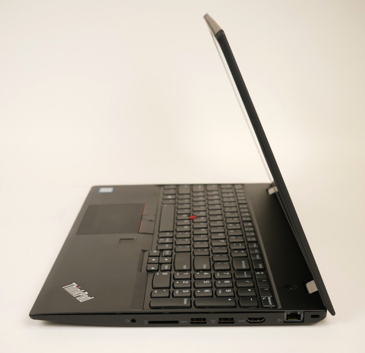 Lenovo ThinkPad P51s Intel i7-6500U @2.5GHz 8GB 256GB Quadro M520 15″ Laptop #L2