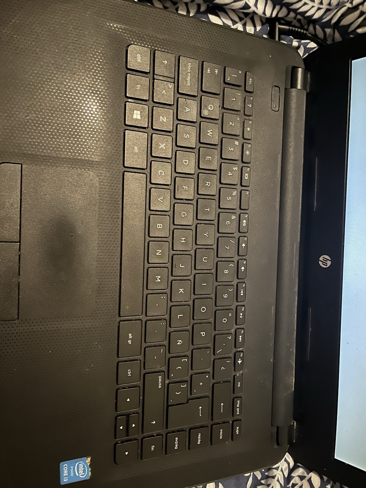 HP 15 Notebook 15.6in Intel Core i3 2.30GHz 4GB 500GB HDD Win 10