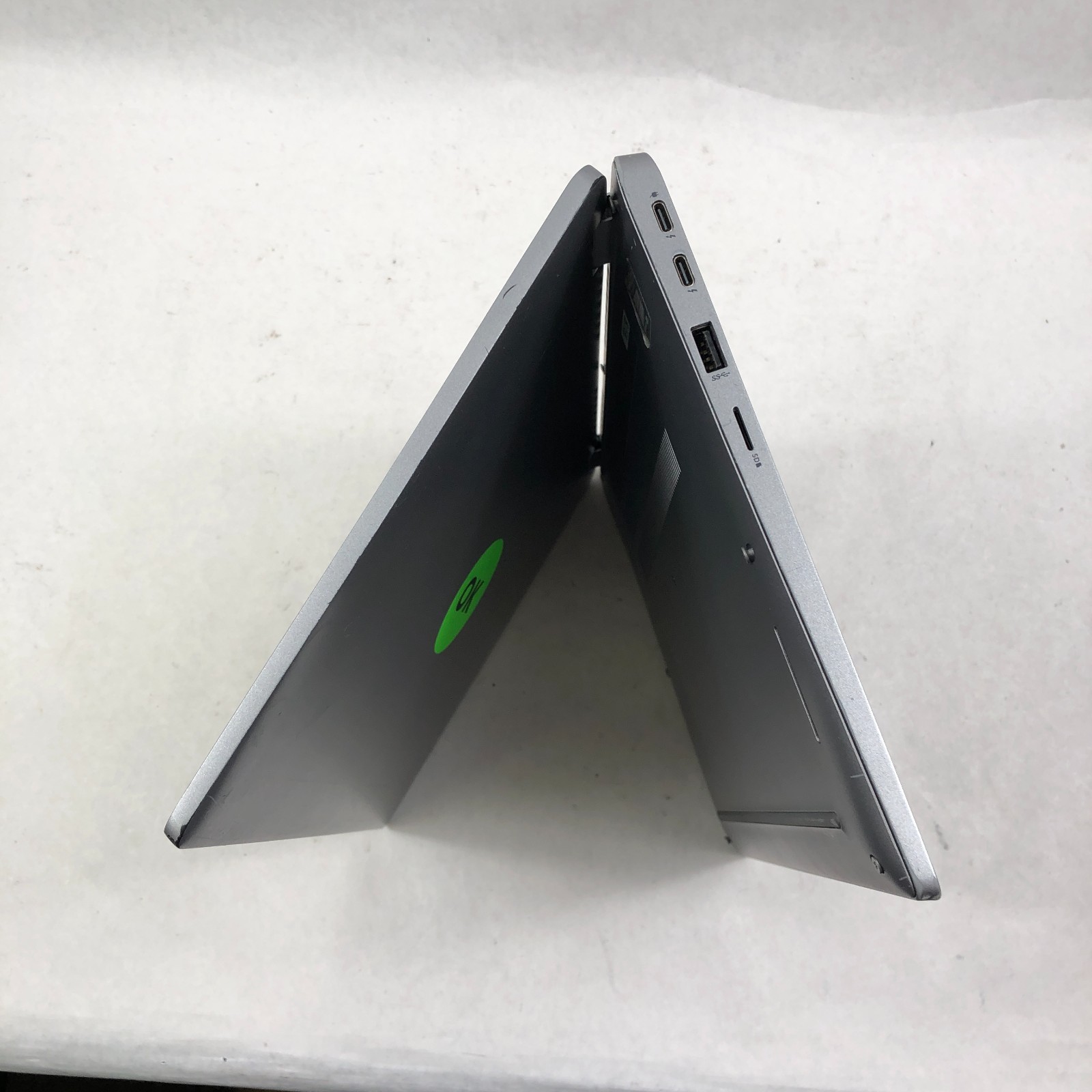 Dell Latitude 5320 2 in 1 TOUCH Intel Core i5-1135G7 @ 2.40GHz 8GB RAM NO SSD