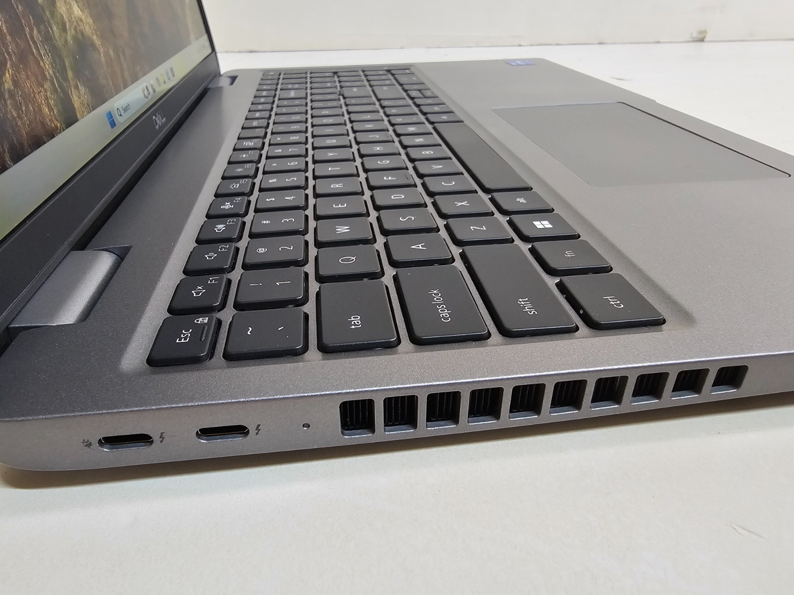 Dell Precision 3580 Laptop – i5-1335U 16GB 256GB SSD Webcam 15.6″ – Wty 1/27