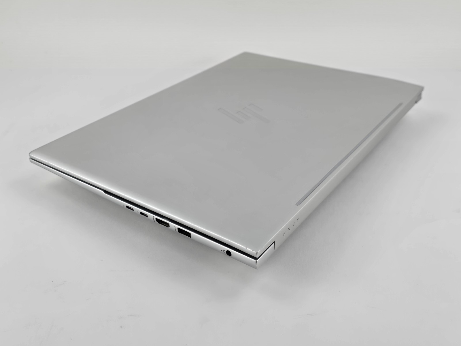 HP ENVY 16″ 120Hz Touch (Intel i7-13700H, 16GB, 1TB SSD, RTX 4060) – Used – READ