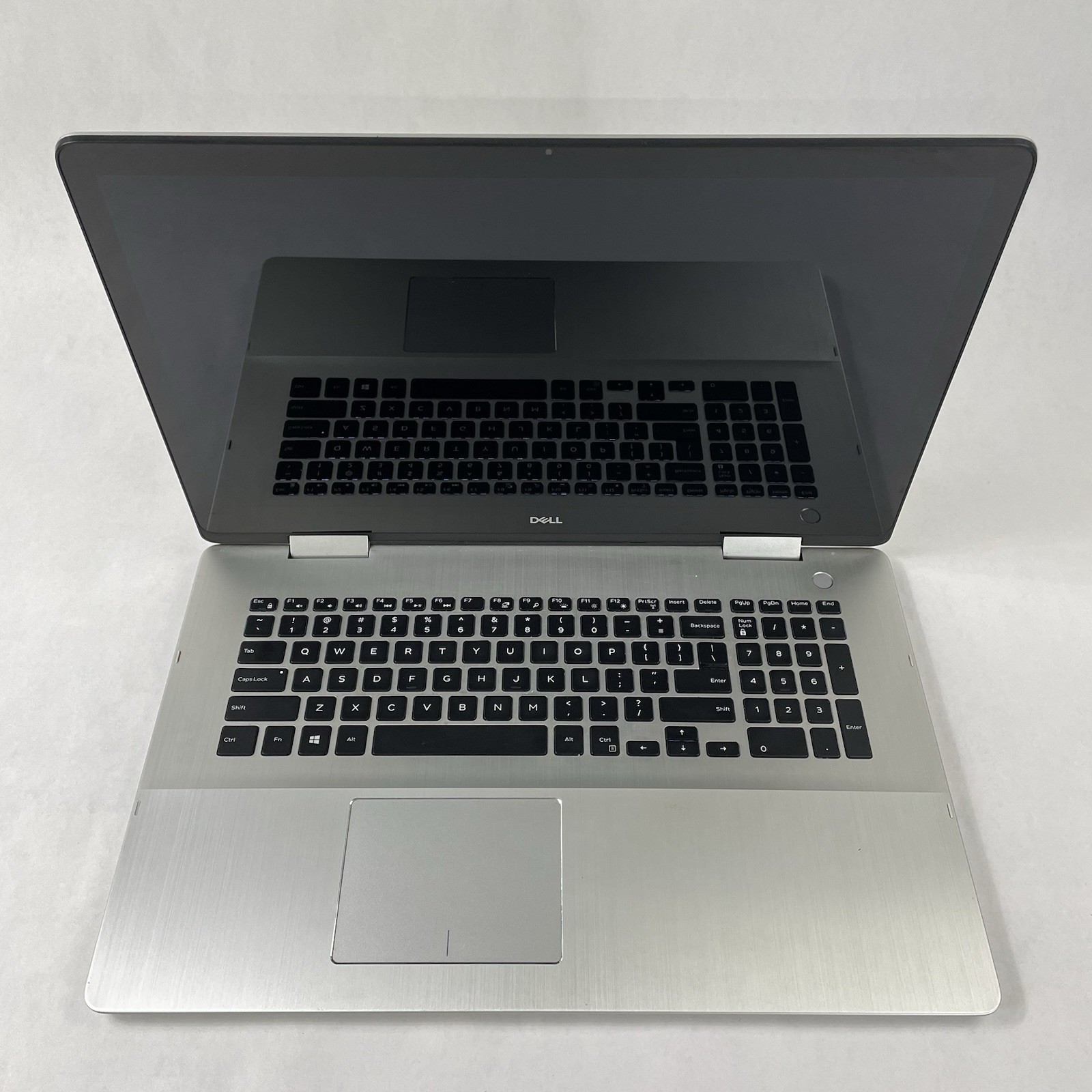 Dell Inspiron 7786 17.3″ i7-8565U 1.80 GHz 8 GB RAM No SSD/OS/AC NVDIA MX250