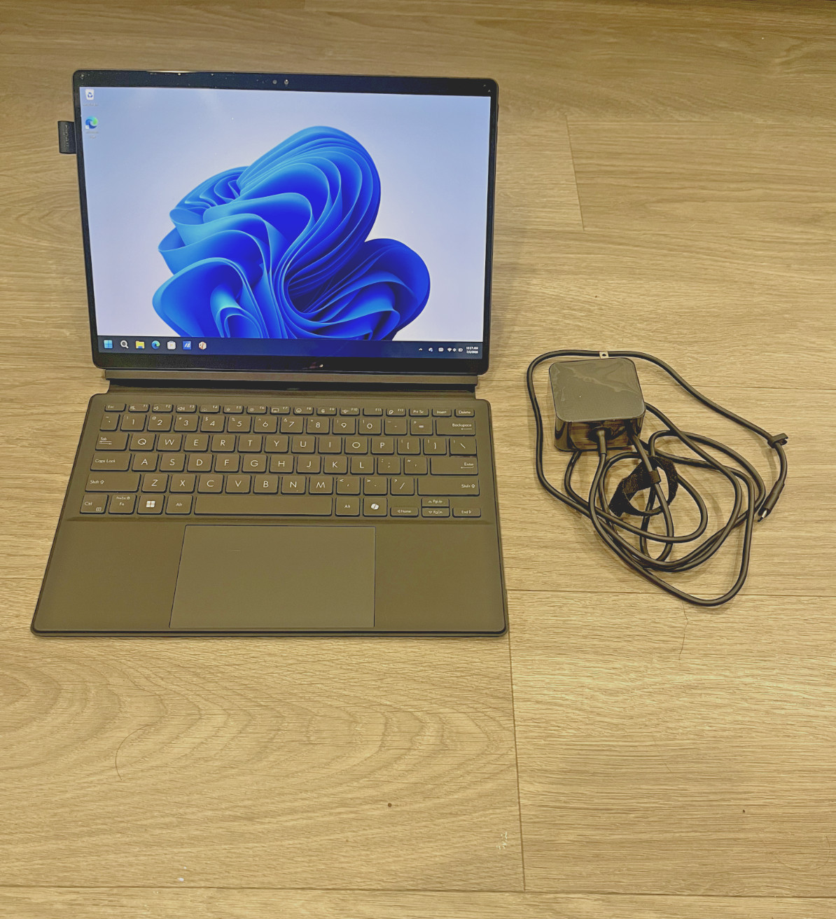 ASUS ProArt PZ13 OLED 3K Detachable Laptop Snapdragon X Plus 16GB 1TB **MINT**