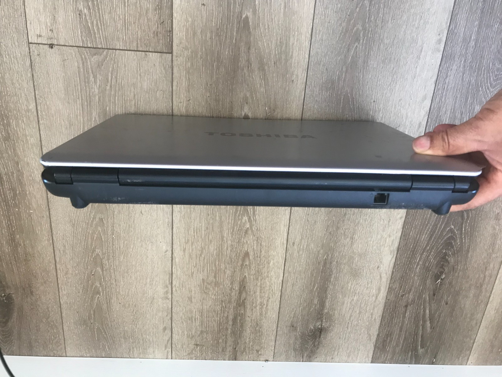 Toshiba Satellite L300D AMD Athlon 64×2 Dual-Core TK-57 1.90GHz 4GB RAM 160GB