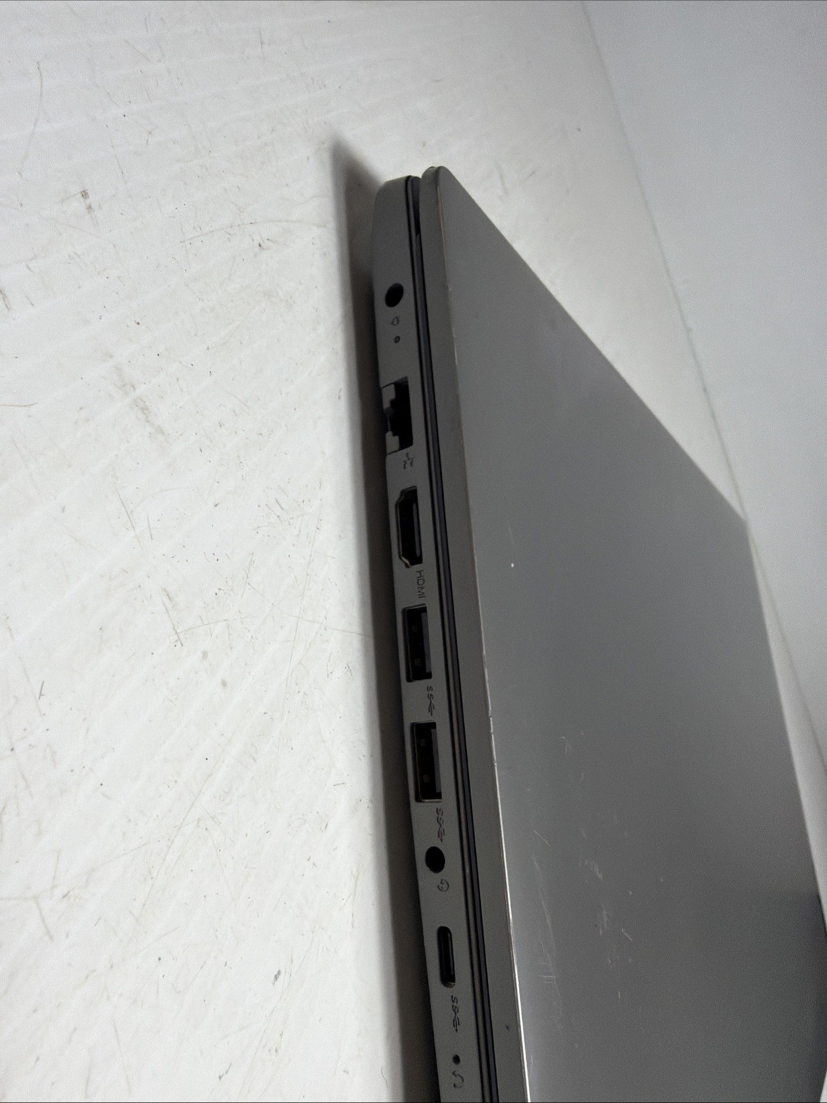 Lenovo Ideapad L340-15IWL Laptop Pentium 5405u 4gb Ram No Drives Boots Bios