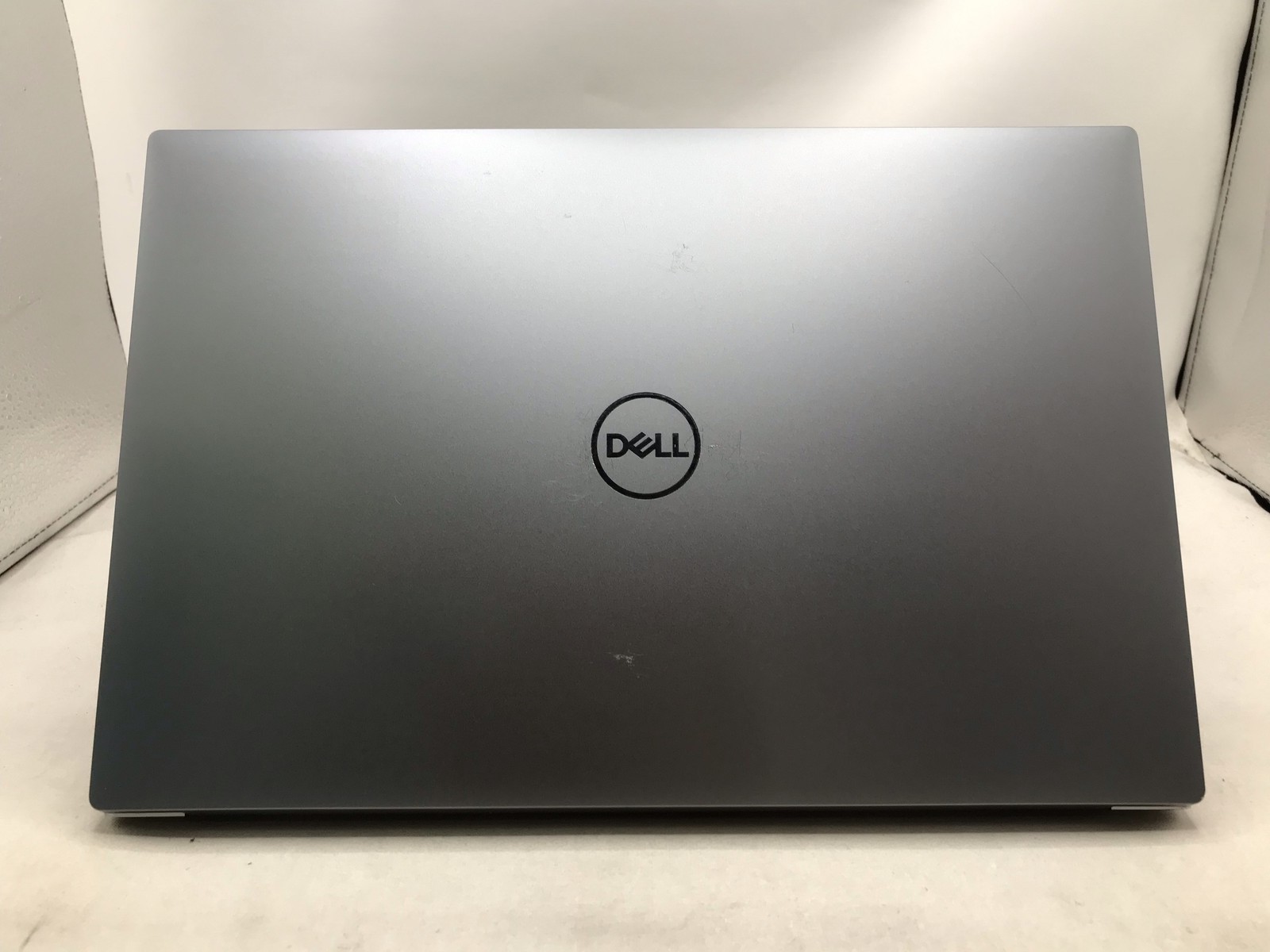 DELL PRECISION 5550 15″ i7 2.7GHz 64GB RAM 1TB SSD *GRADE D*