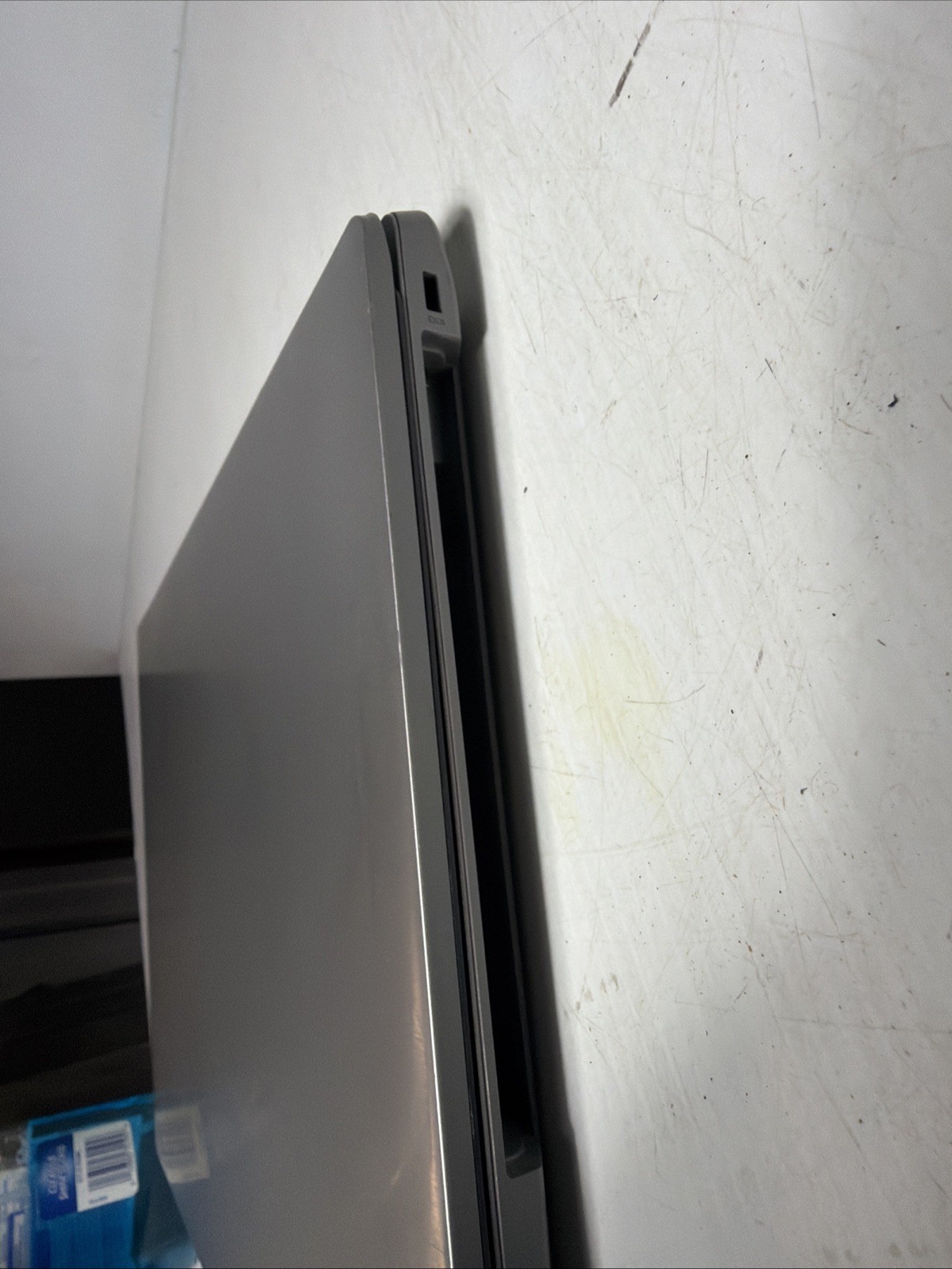 Lenovo Ideapad L340-15IWL Laptop Pentium 5405u 4gb Ram No Drives Boots Bios