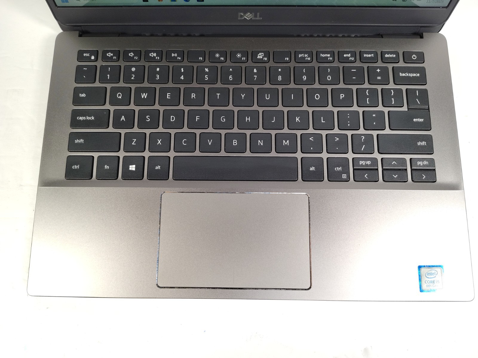 Dell Latitude 3301 8GB – 256GB i5-8265U Windows 11 Pro w/Bump Armor Case -Bundle