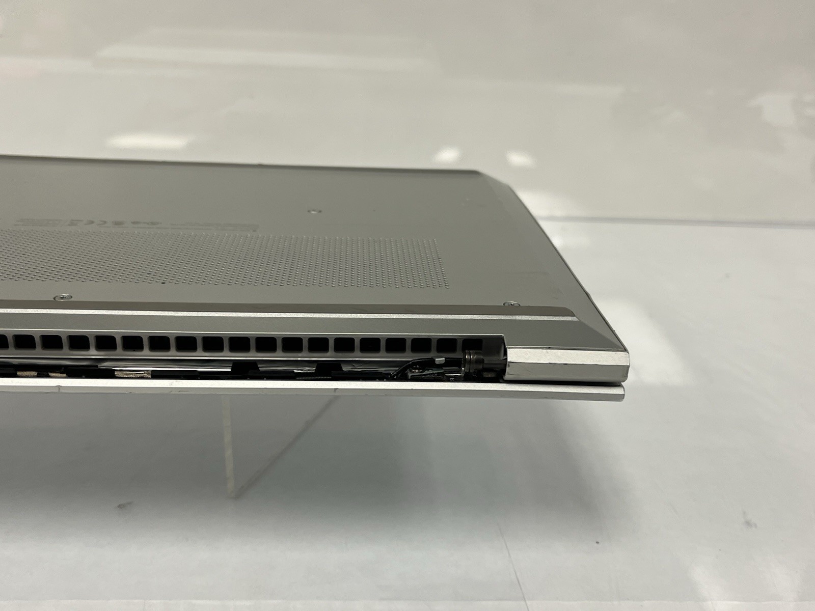 HP ProBook 430 G8 Intel Core i3-1115G4 @ 3.00Ghz 4GB RAM NO HDD NO OS