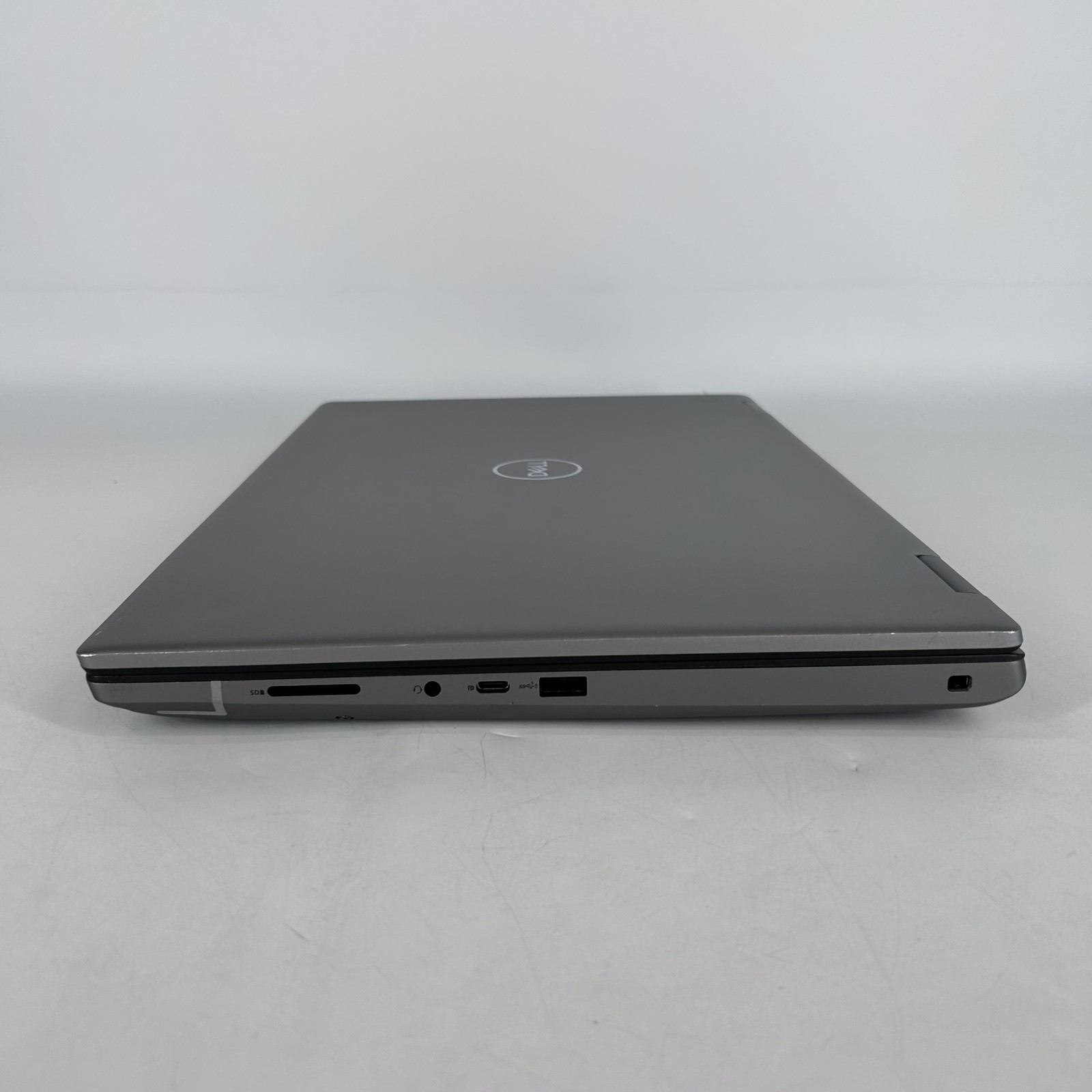 Dell Precision 7770 17.3 FHD 2.1 GHz i7-12850HX 8GB 2TB SSD RTX A3000 Good