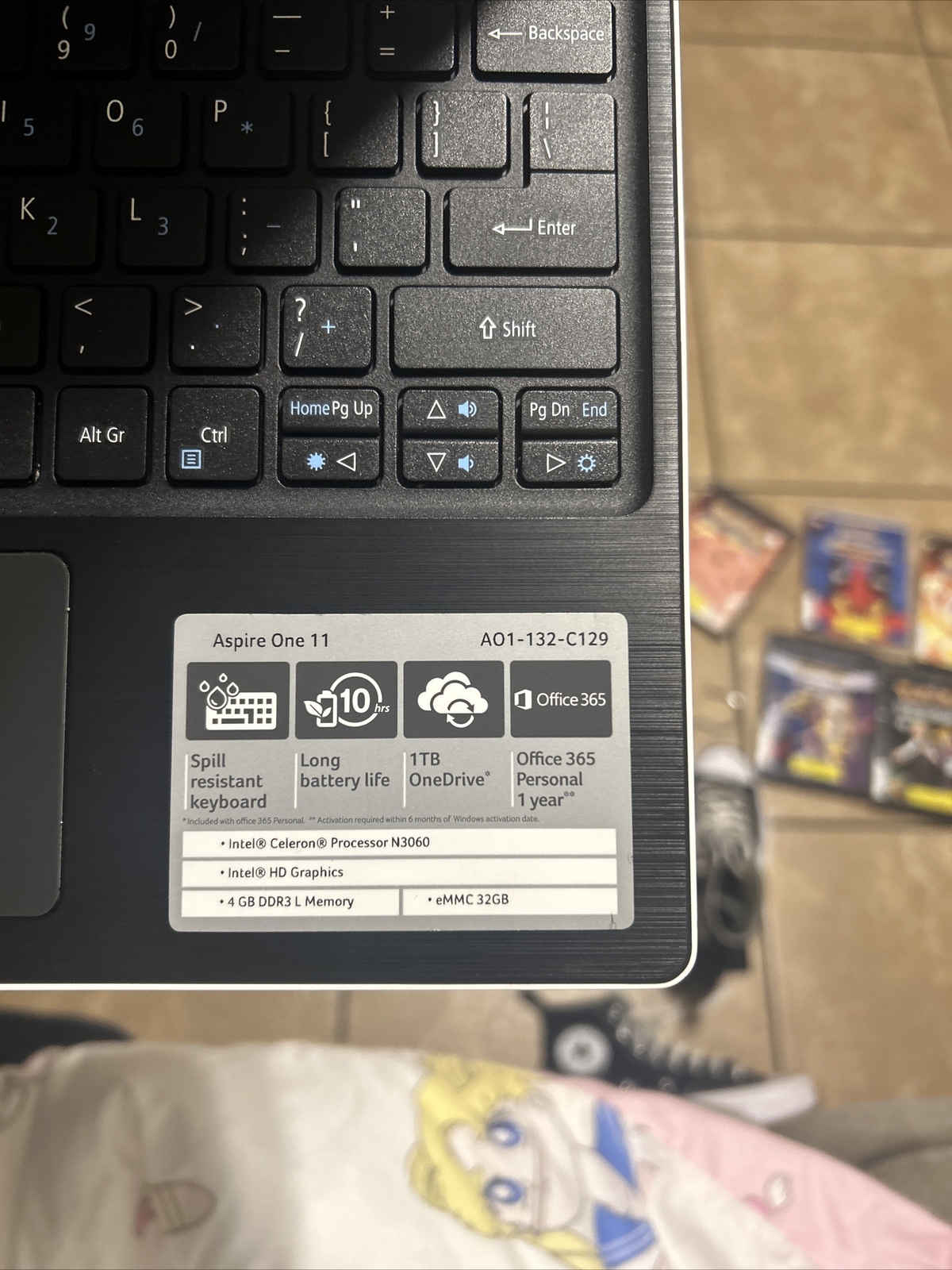 Aspire one 11 (Model Number: N16Q9) DOES NOT TURN ON