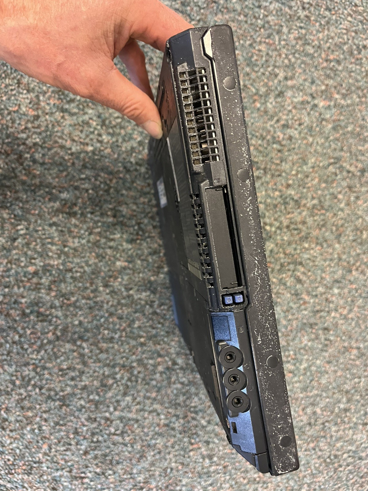 Vintage IBM ThinkPad T20 Series (Type 2647) – Untested – AS-IS for Parts/Repair