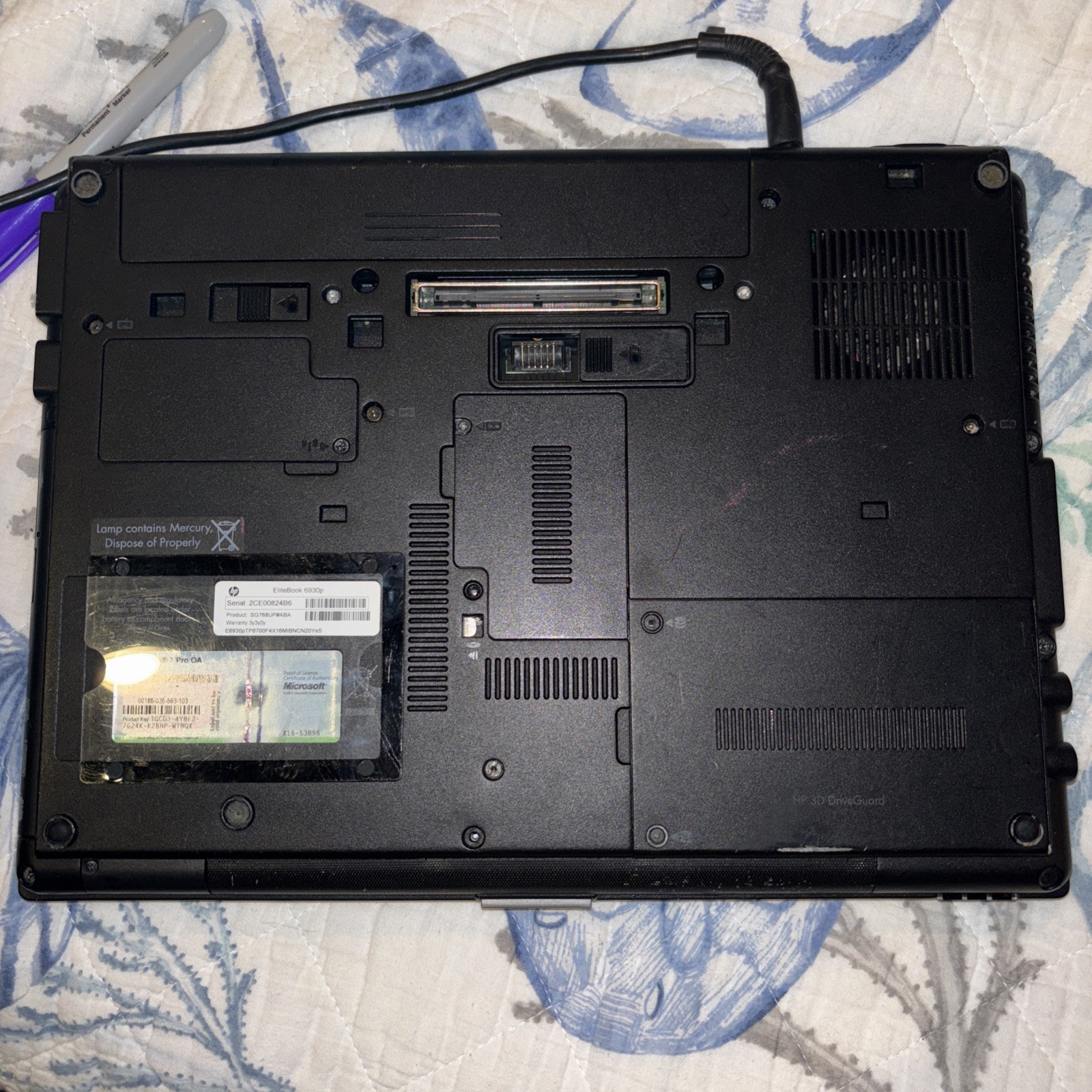 hp elitebook 6930p With Charger Powers On Windows 7 Intel Core 2 VPro