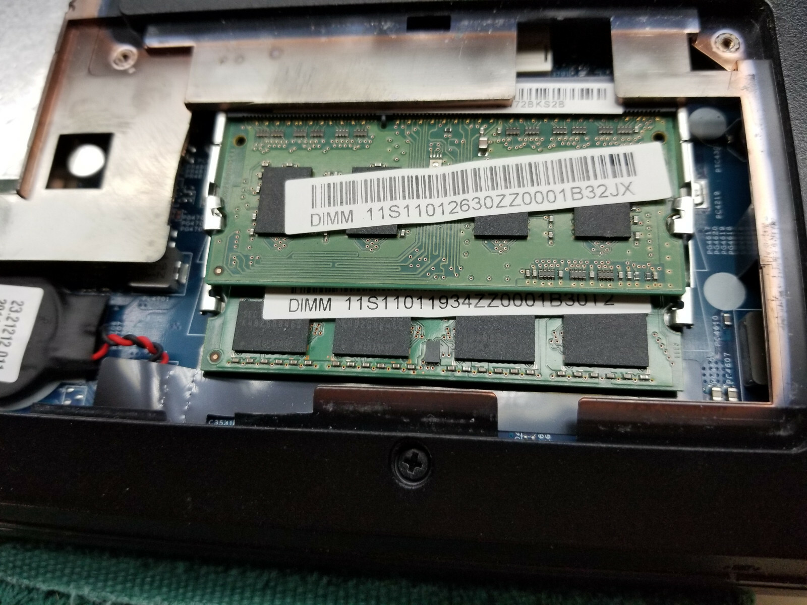 918 LENOVO V570 i5-2430M 2.40GHz 6GBRAM DDR3 NO HDD READ hp dell xp windows