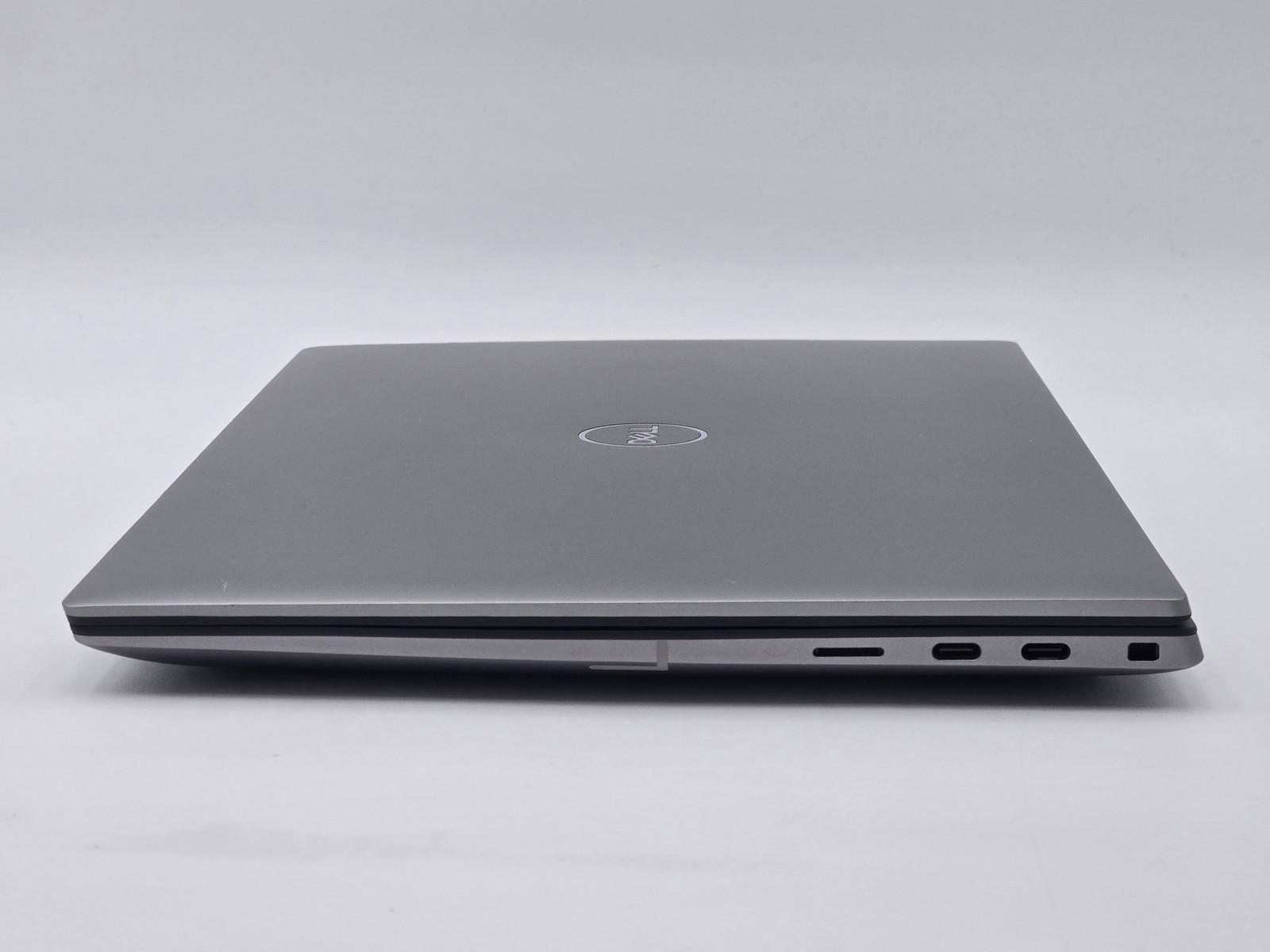 Dell Precision 5480 14″ Touch i7-13800H RTX A1000 32GB 1TB W11P Grade C