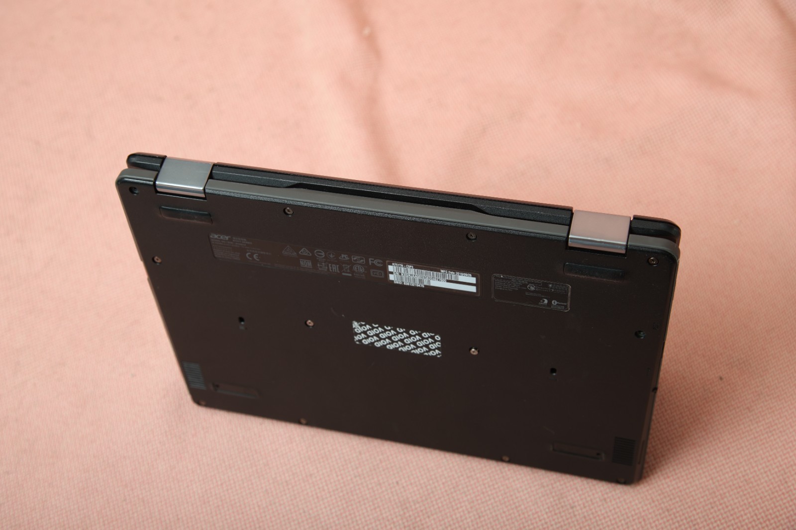Acer R751T 11.6″ Chromebook R751T-C4XP Celeron N3350 4GB RAM 32GB eMMC