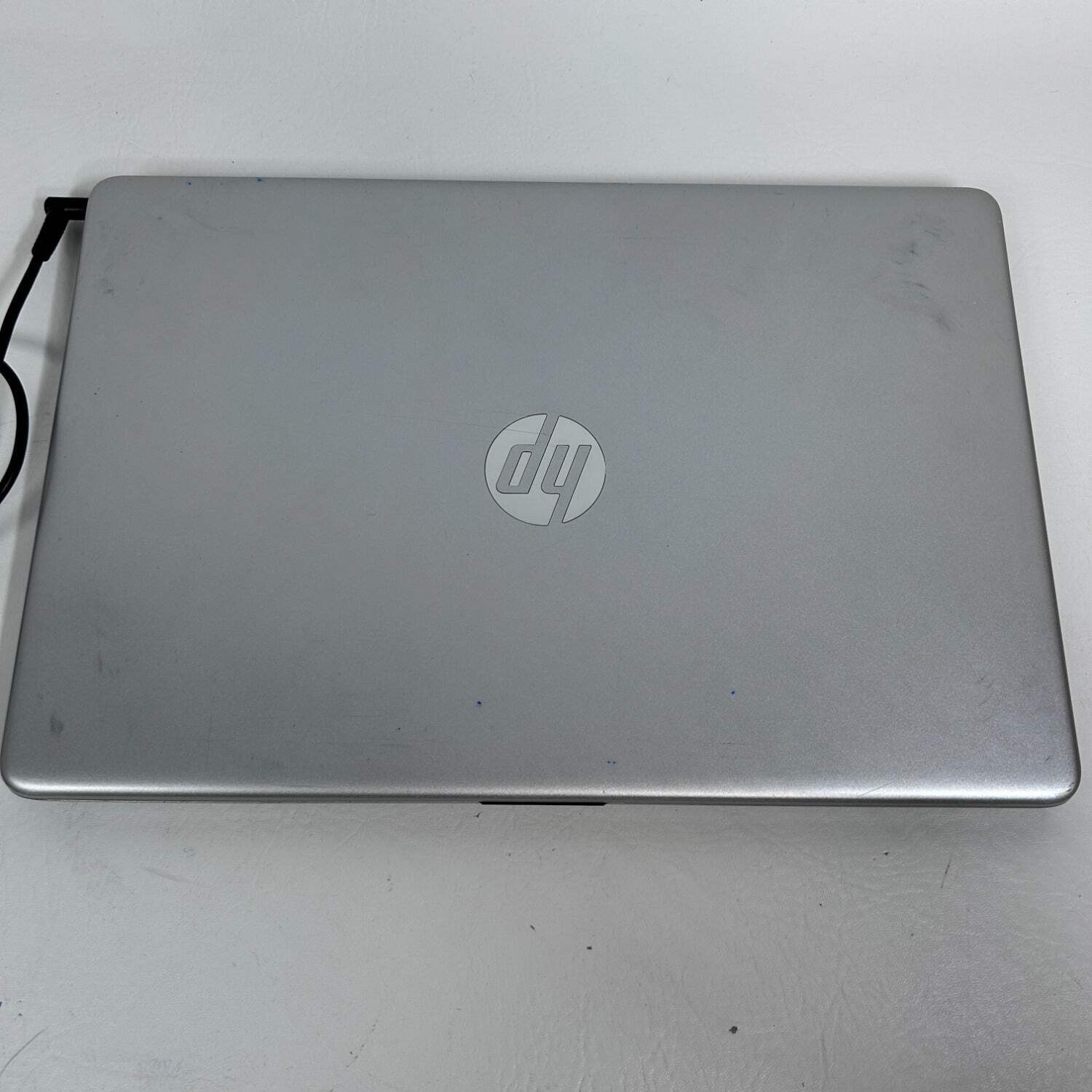 HP Laptop 15-DY1023DX 15.6″ i5-1035G1 1.2GHz 12GB RAM 256GB SSD