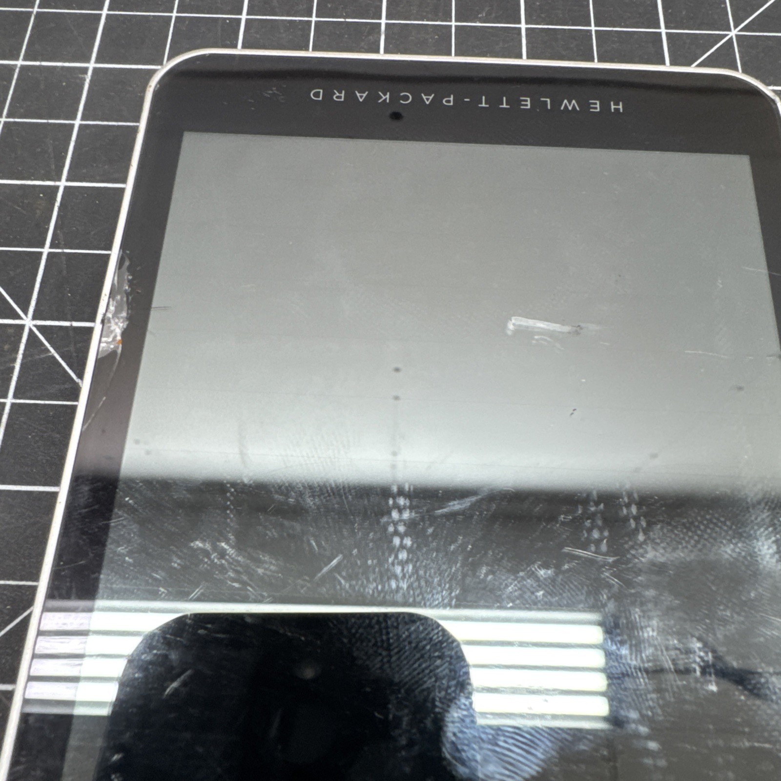 Hewlett-Packard HP 7 G2 1311 Tablet Anatel J4Y28AA 5V 2A Untested As Is A3