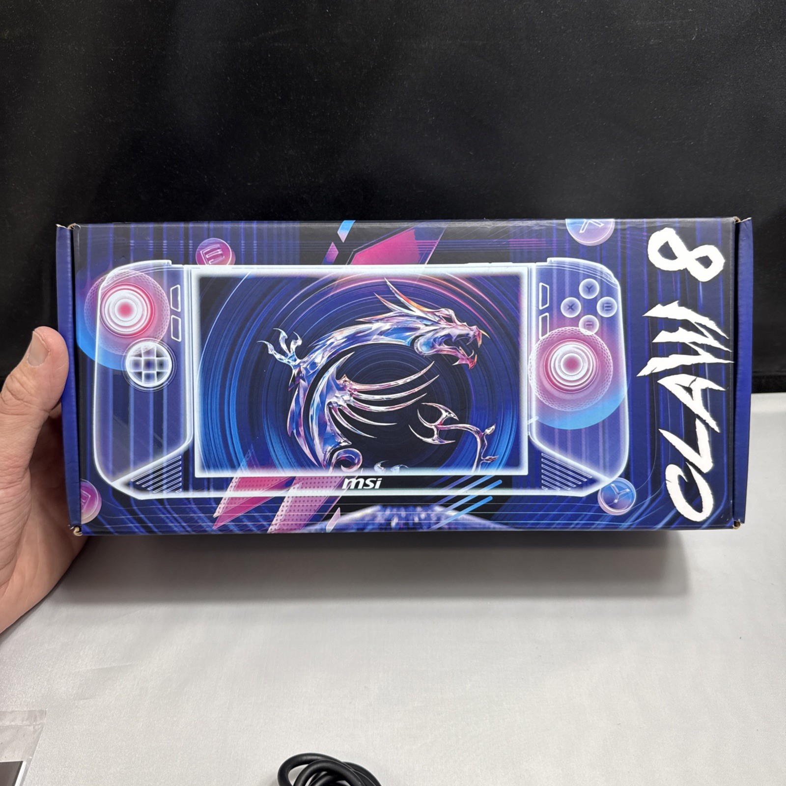 MSI Claw 8 AI+ 1TB SSD. 32GB RAM. Intel Core Ultra 7. 8” FHD 120Hz Screen. Win11