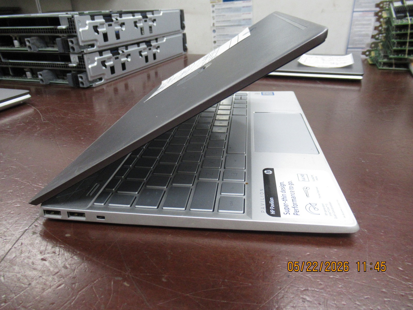 HP Pavilion 13an0xxx 13.3″ i5 8265U 1.60GHZ 8GB 256GB M2SSD Laptop w/AC NO OS##