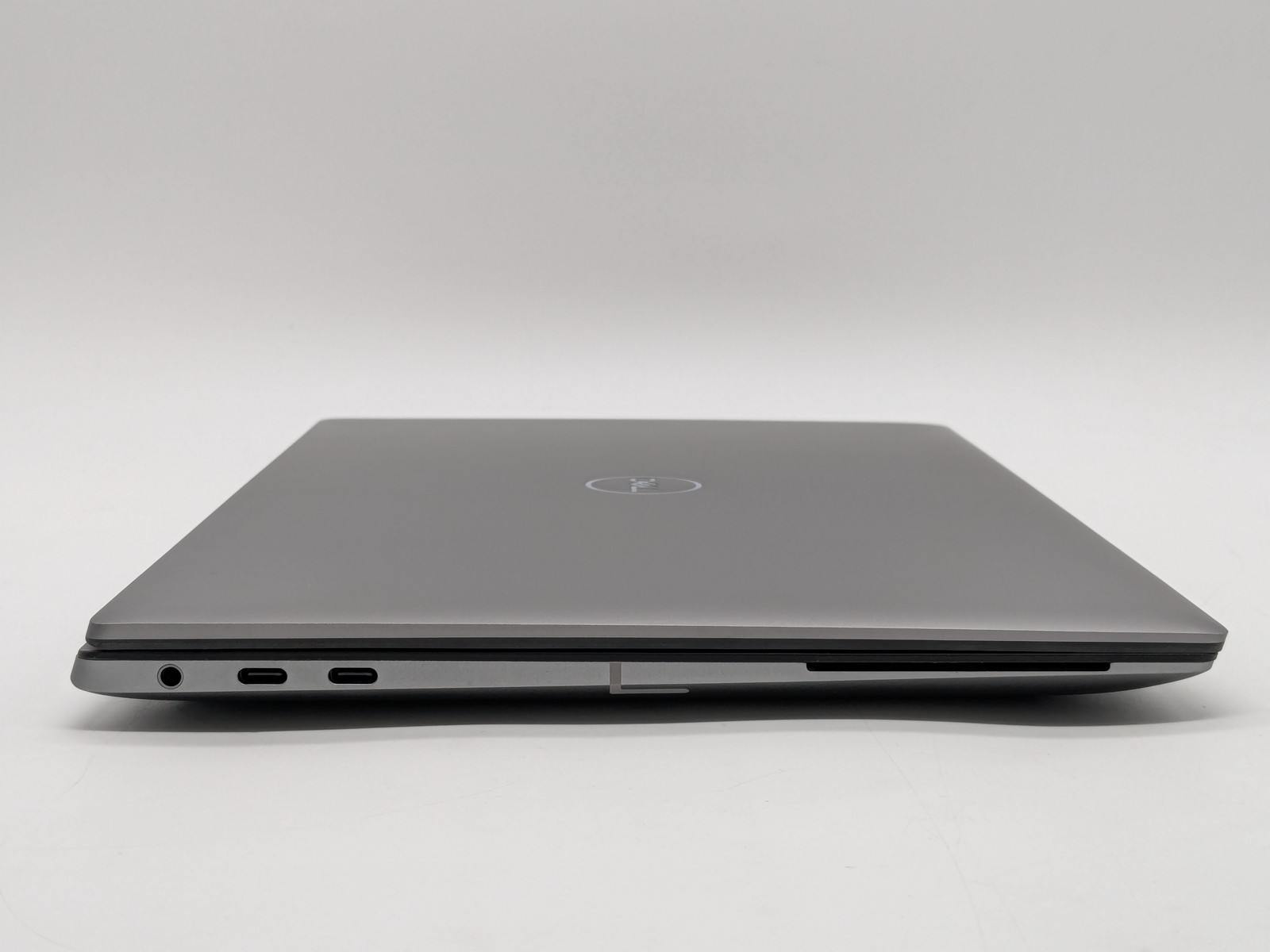 Dell Precision 5480 14″ 2560 x 1600 Touch I7-13800H 1TB SSD 32GB W11P RTX A1000