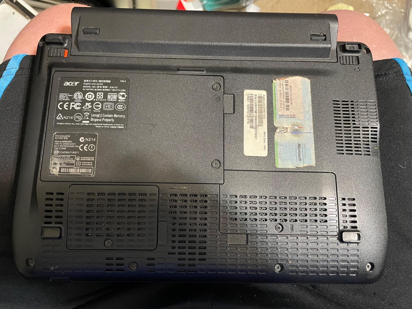 Acer Aspire One KAV10 | Intel Atom N270 @1.6GHz / 1GB RAM