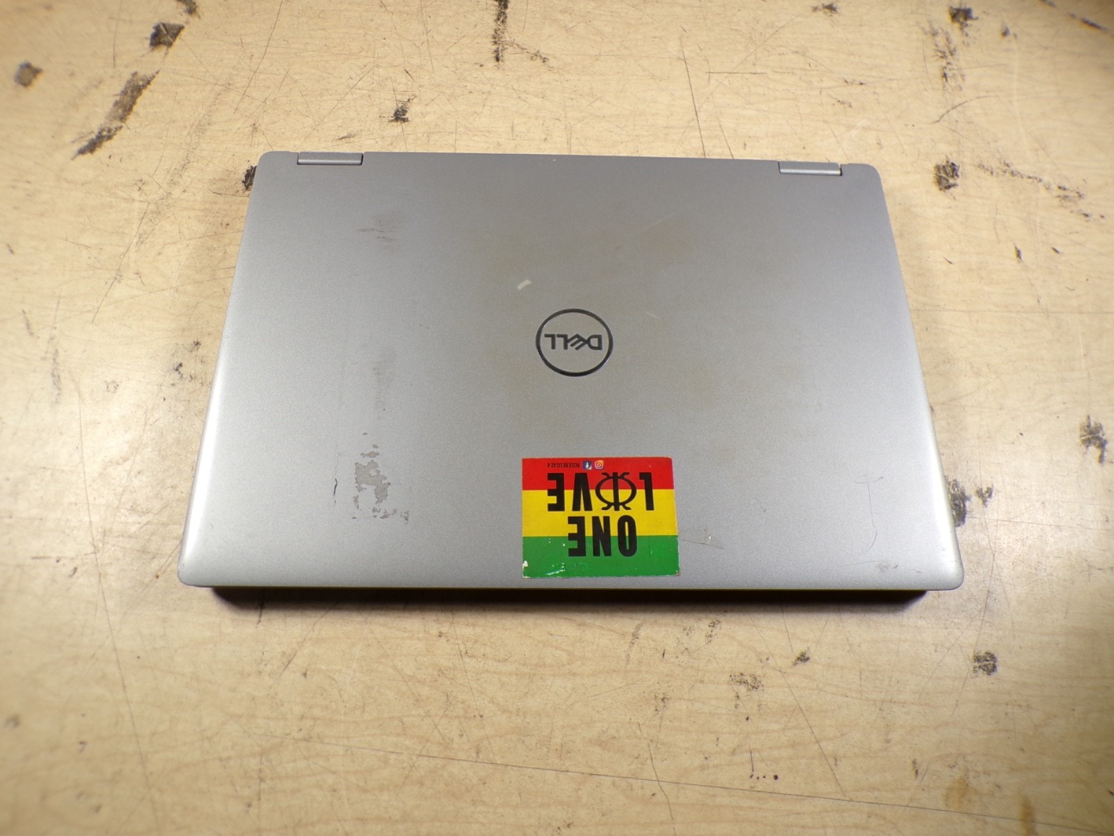 DELL INSPIRION 7386 INTEL CORE I7-8565U 1.80GHZ 16GB RAM **NO HD/ NO CADDIE